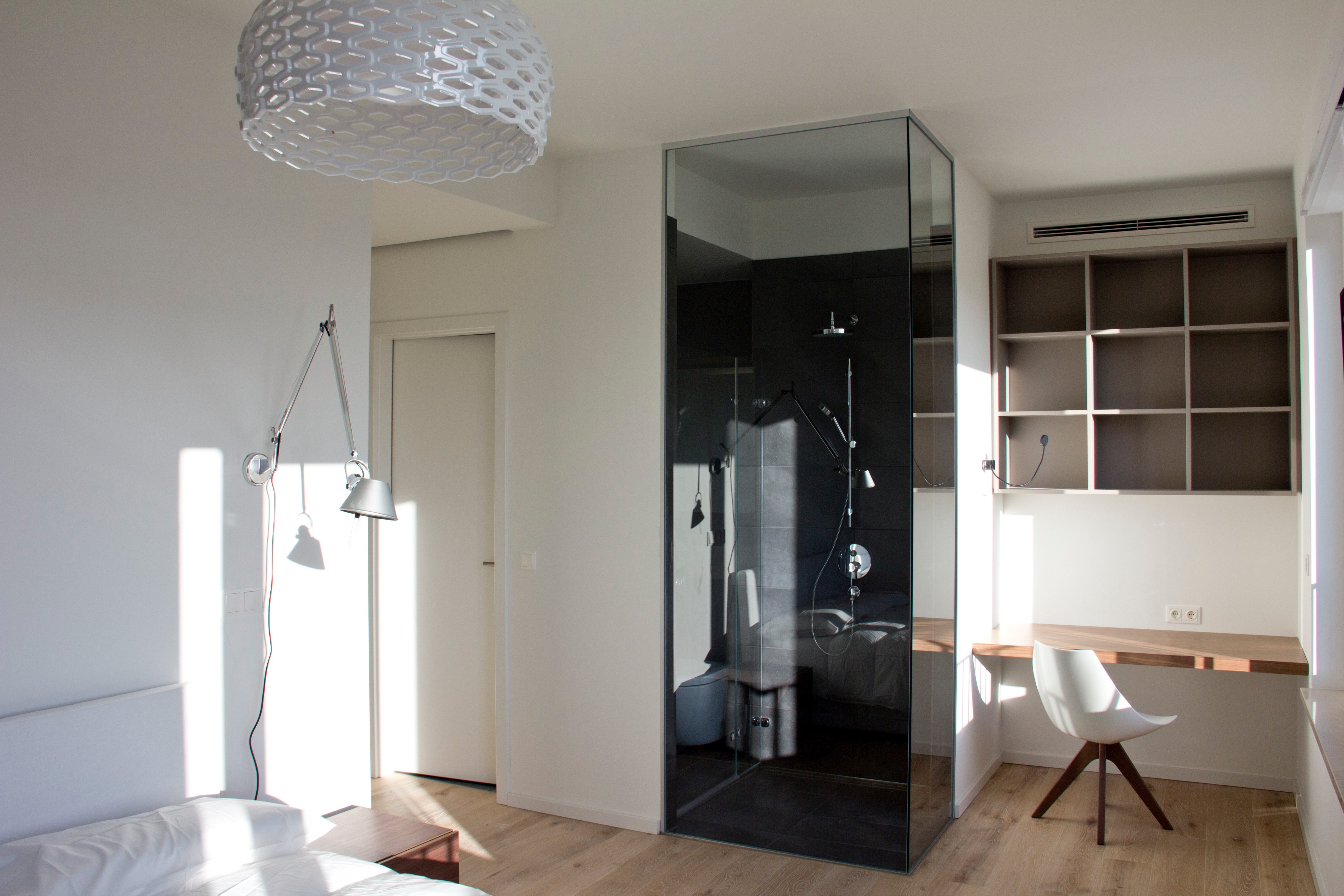 柏林中心顶层公寓的现代意式设计-18