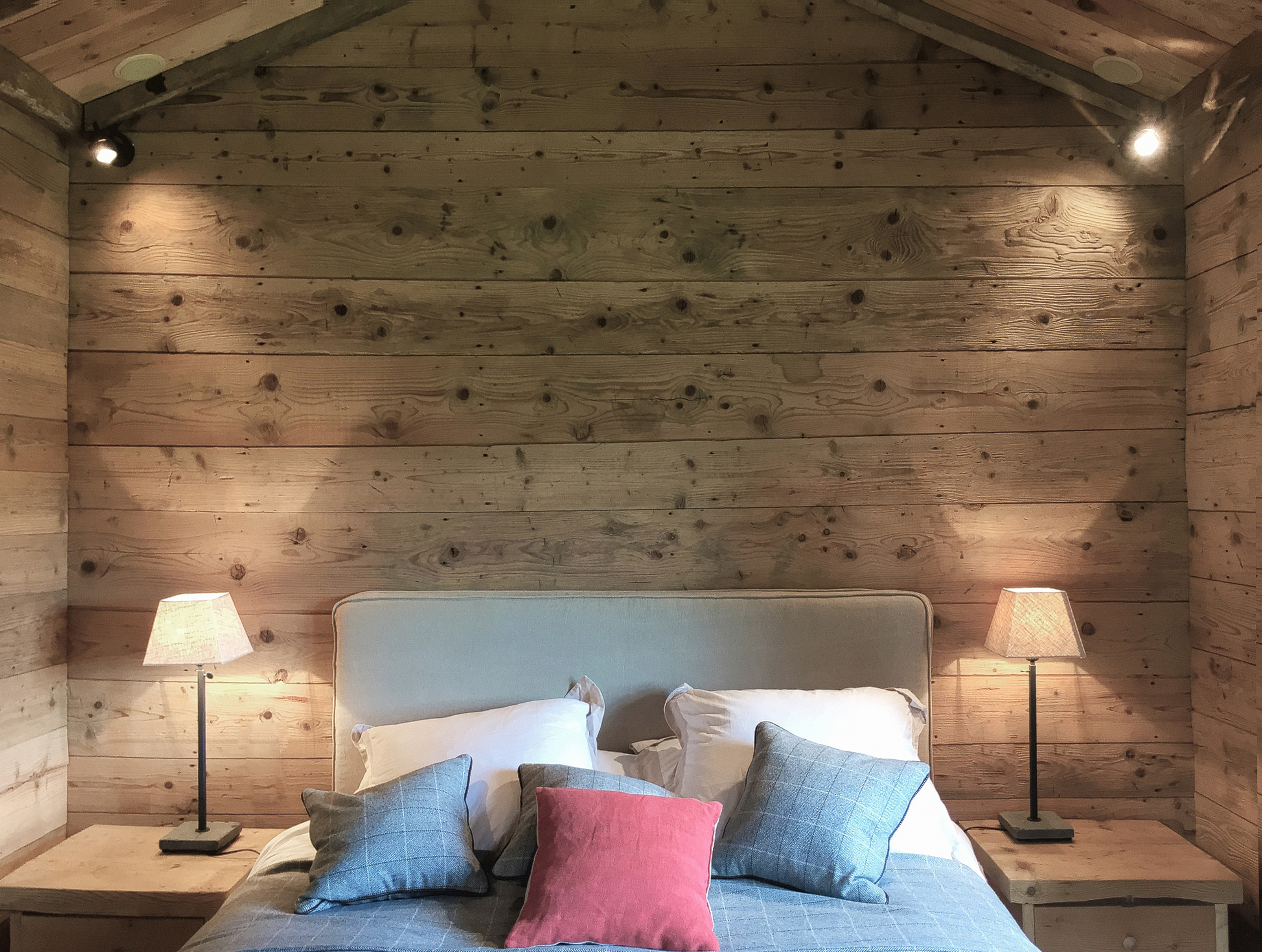 自然元素打造的阿尔卑斯山居设计-24