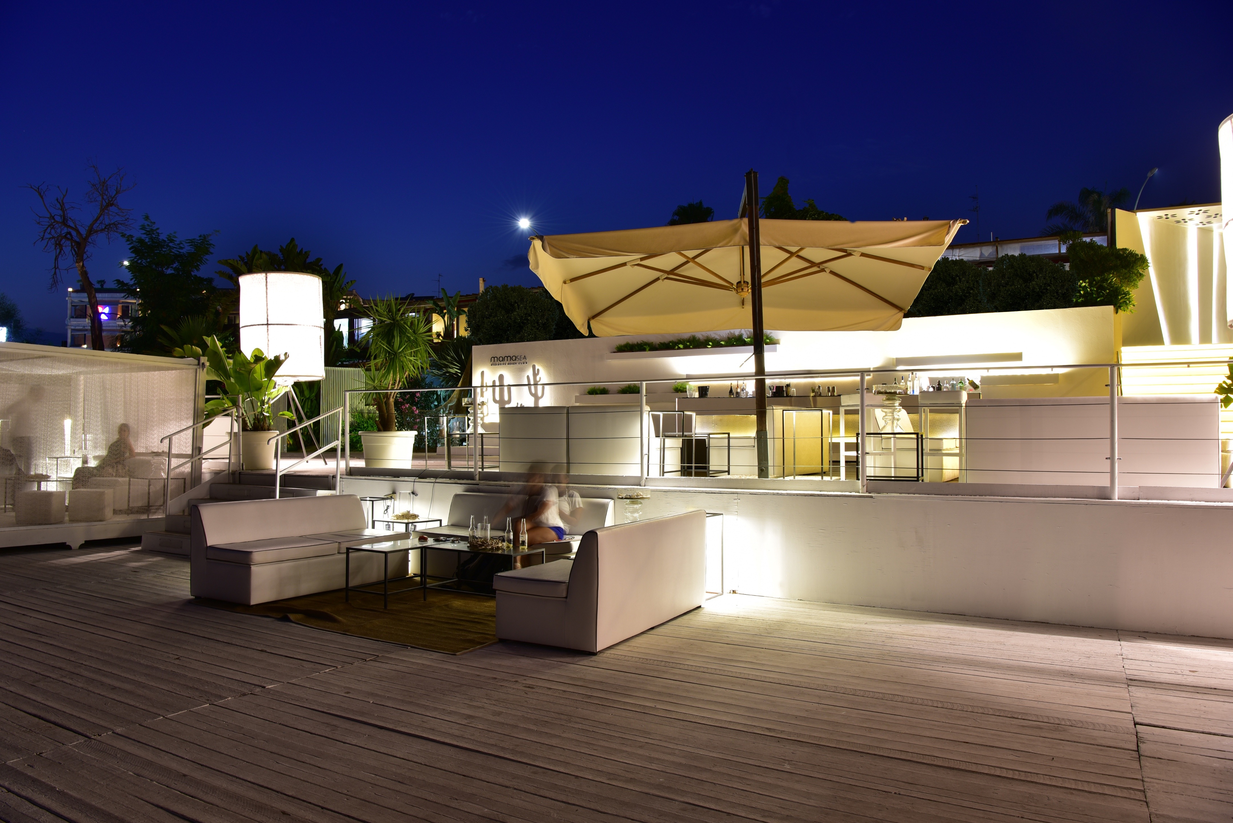 2017 年完成的马马赛 Exclusive Beach Club 室内设计-11