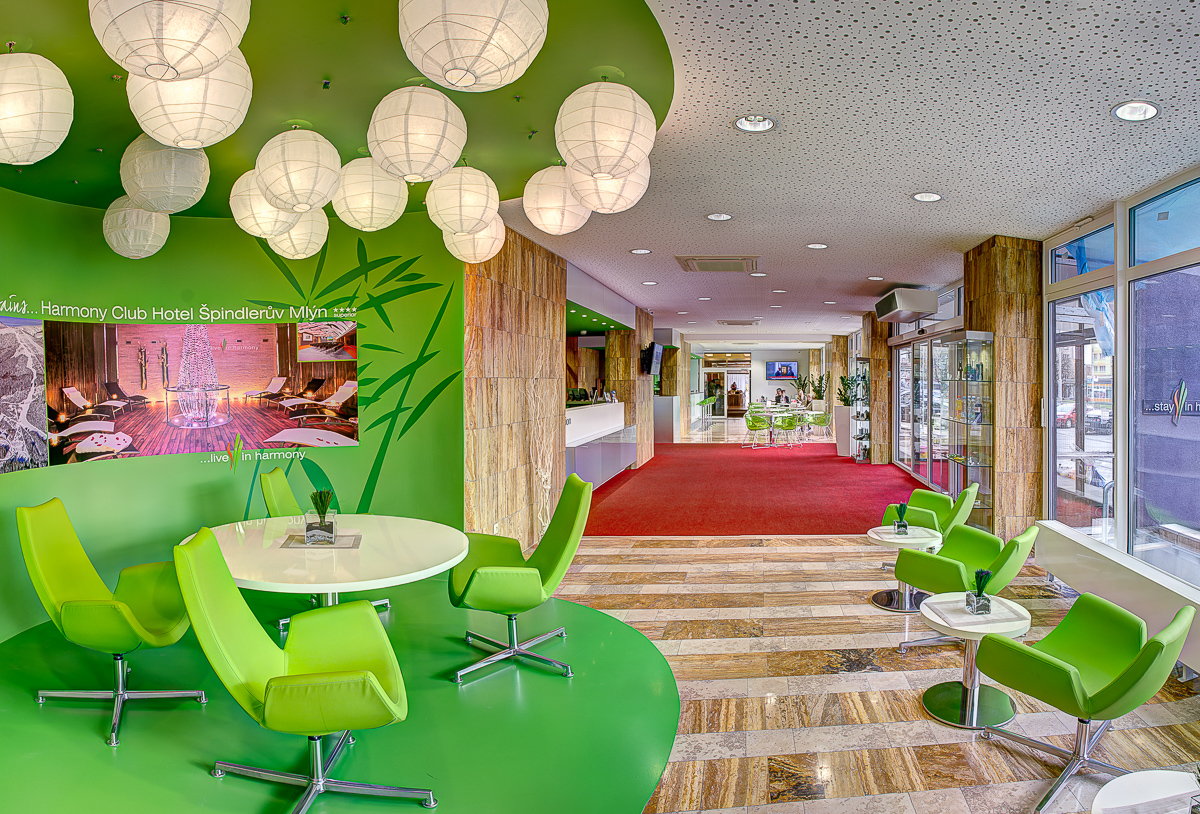 2015 年城市酒店和谐厅的现代改造-12