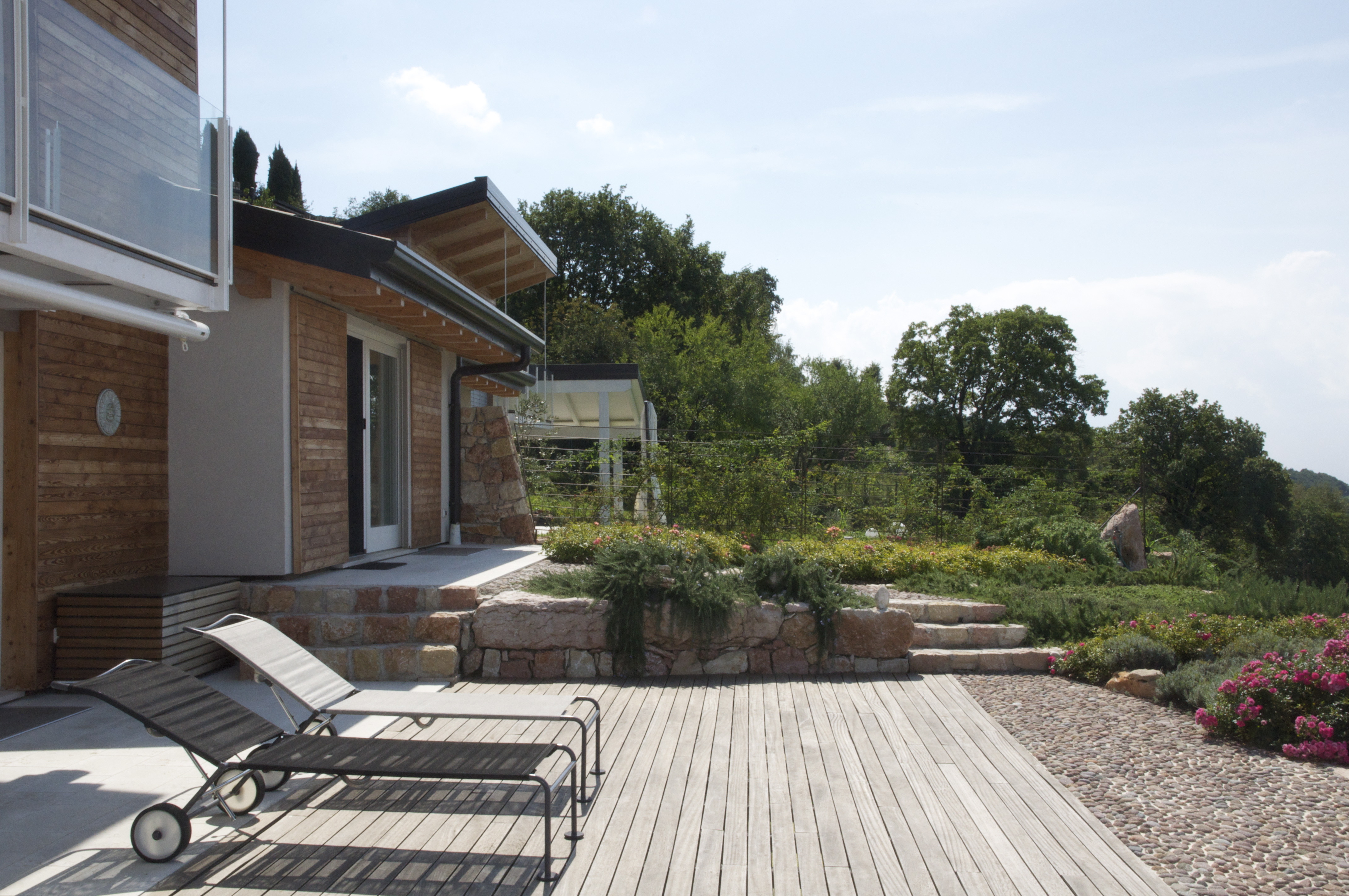 2013 年完成的 Ville Paradiso 单家庭住宅设计-3