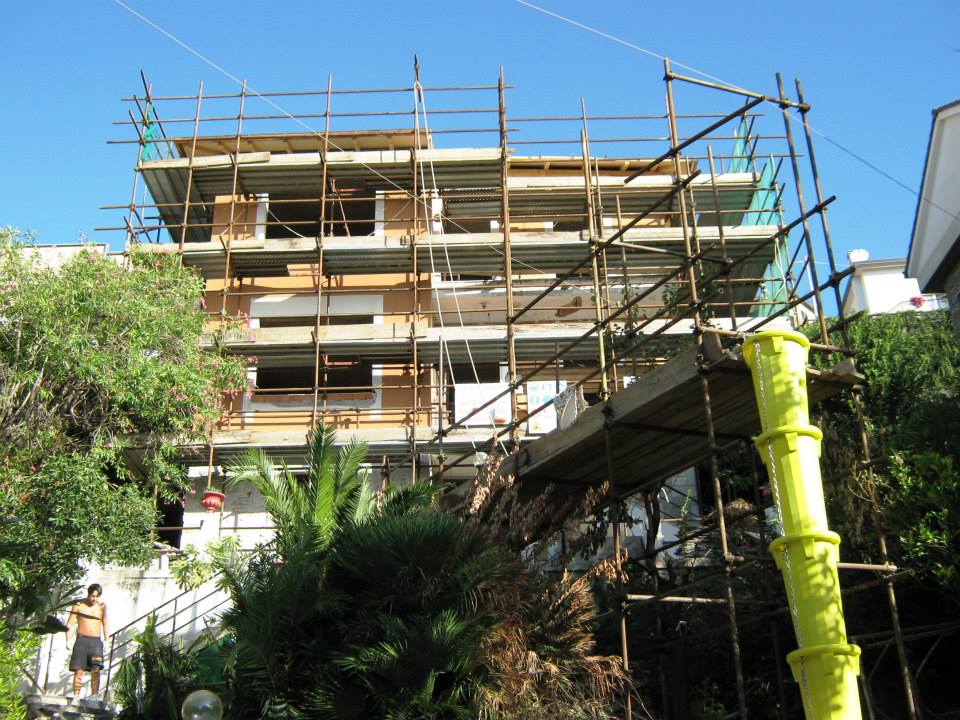 泳池别墅翻新记——无障碍通道与兽医诊所的完美结合-6