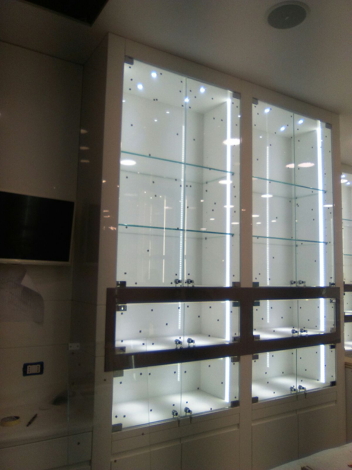 2017 年完成的 gioielleria Aprile 珠宝店设计-9