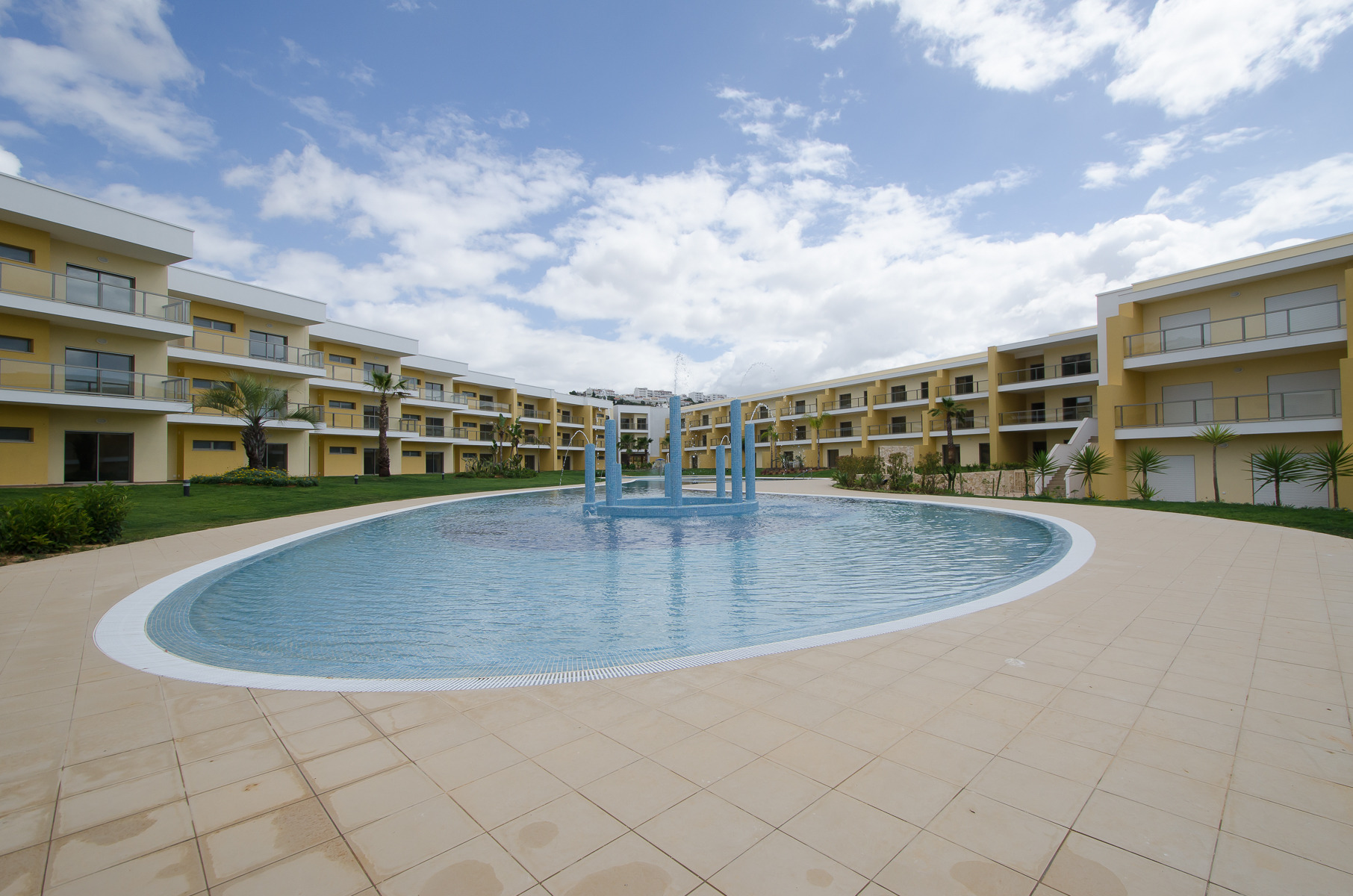 阿尔布费拉公寓，简约品味团队的完美呈现-23