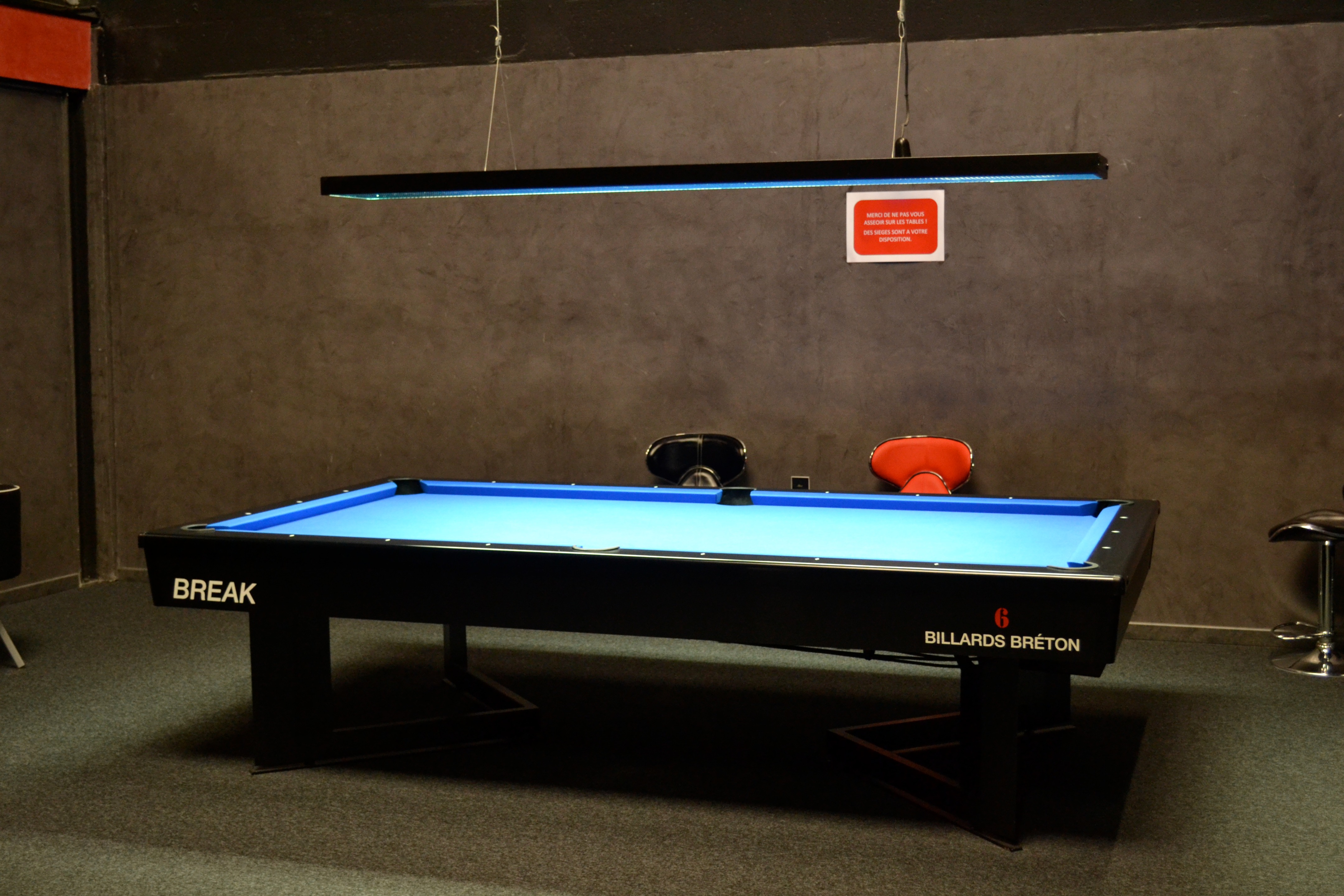 专业打造的美式法式台球厅——阿斯特里克台球厅-3