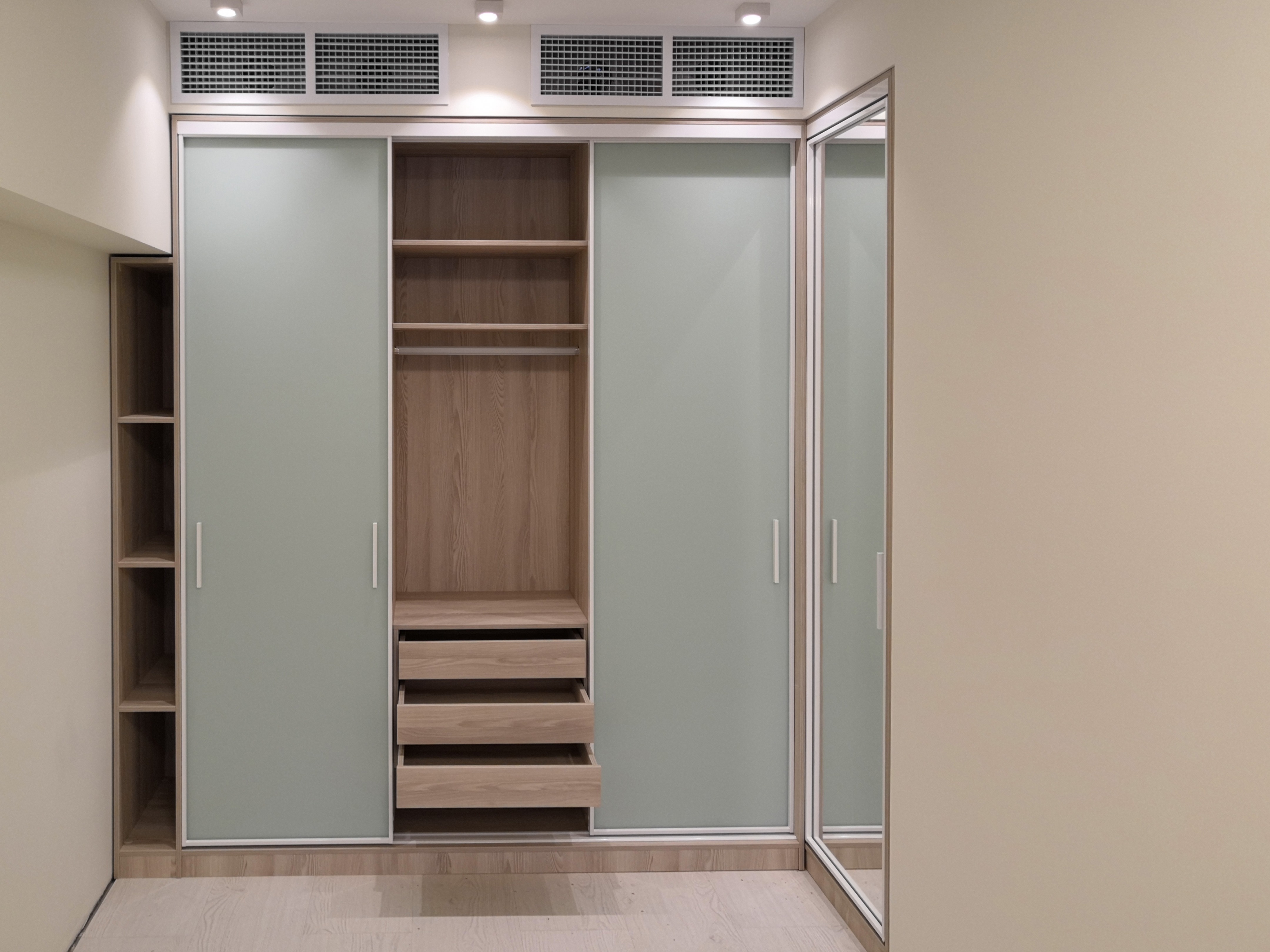 现代城市公寓的精致室内设计-11