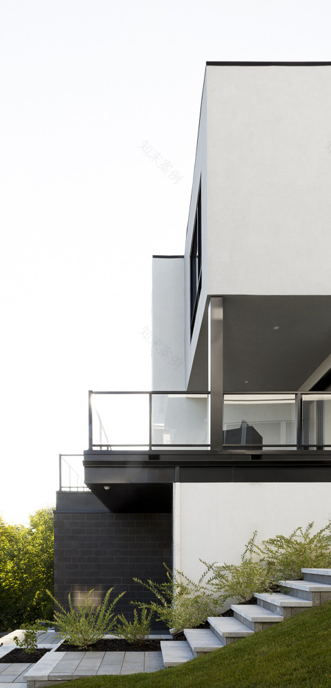 职业冰球运动员的家庭现代住宅-7