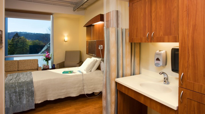 里奇兰医院创新护理体验，打造温馨室内空间-5