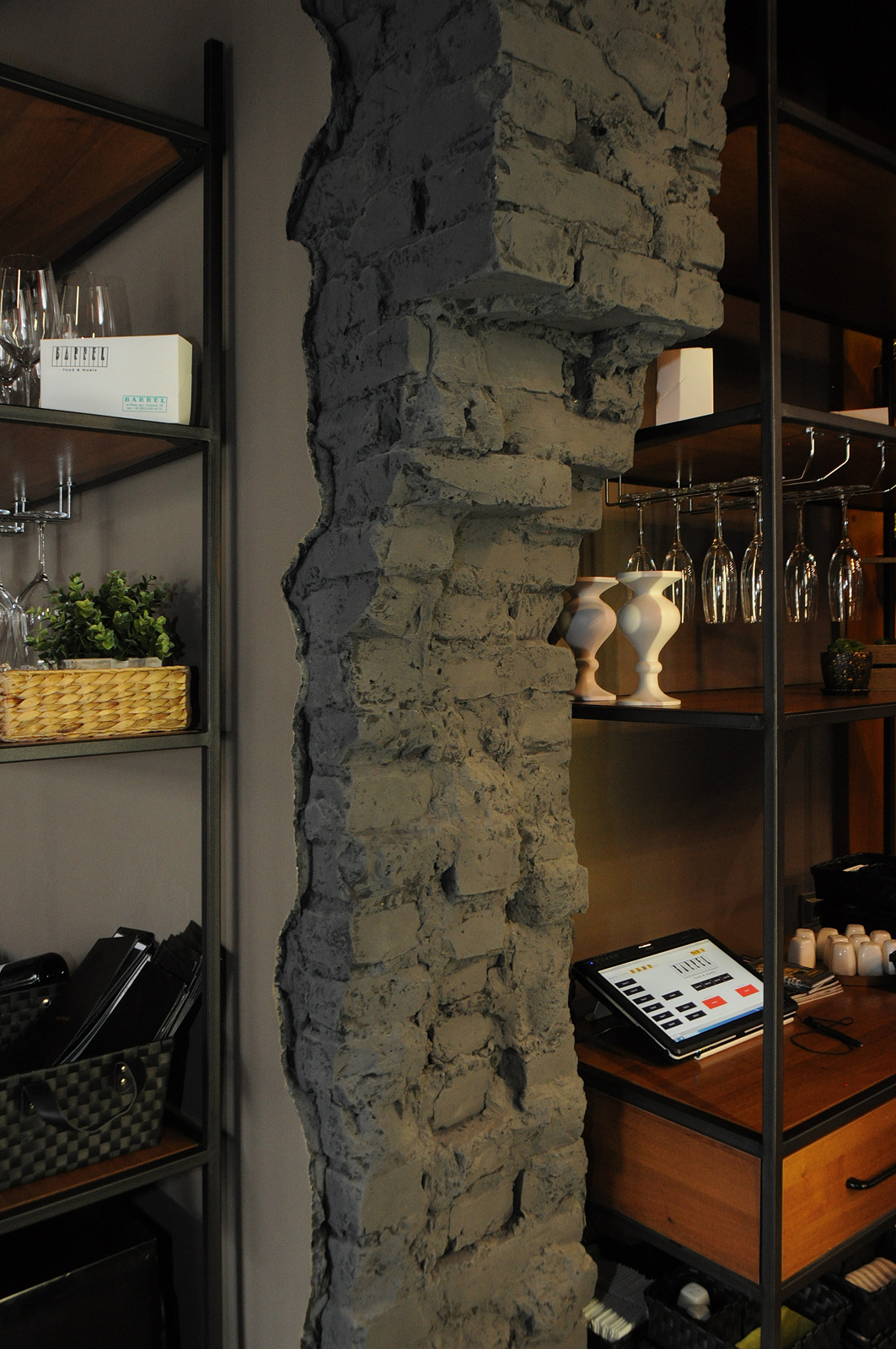 2017 年完成的 barrel 餐厅室内设计-11