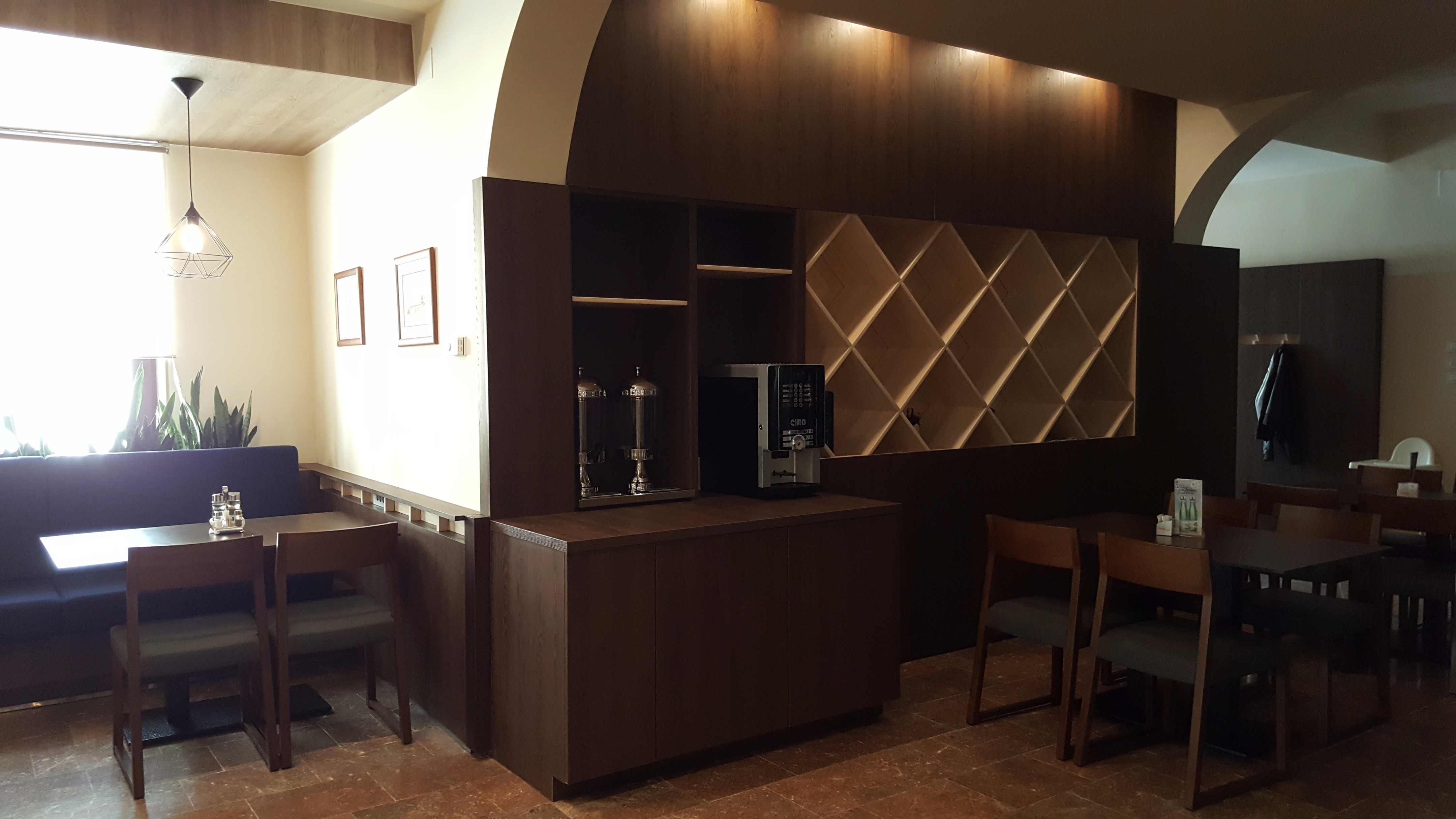 知名设计师打造酒店餐厅翻新典范-11