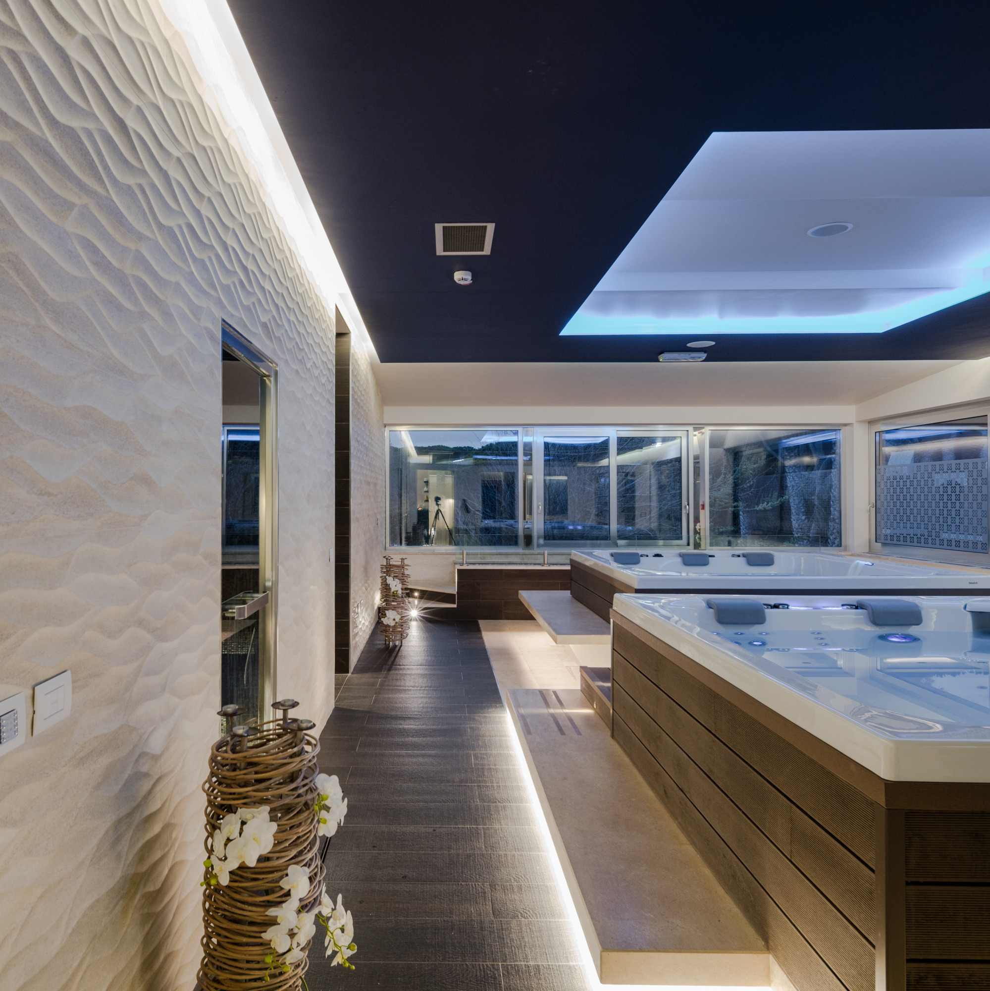 海畔松林间的悠然 SPA | Una SPA tra i pini-0