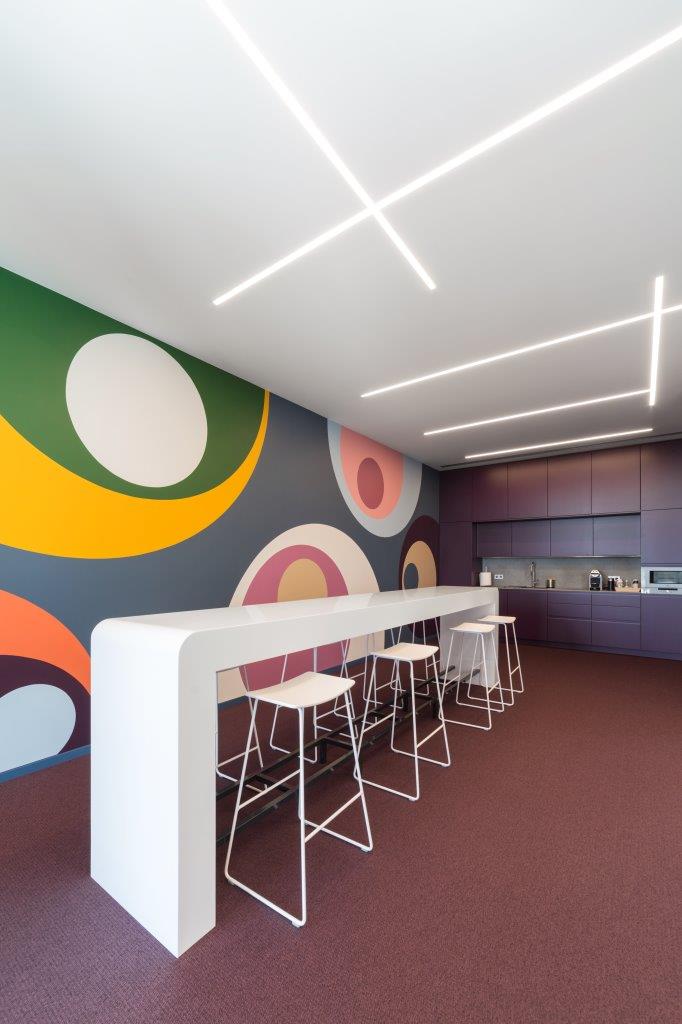 西班牙 AUTIS 公司总部，现代工业风室内设计-19