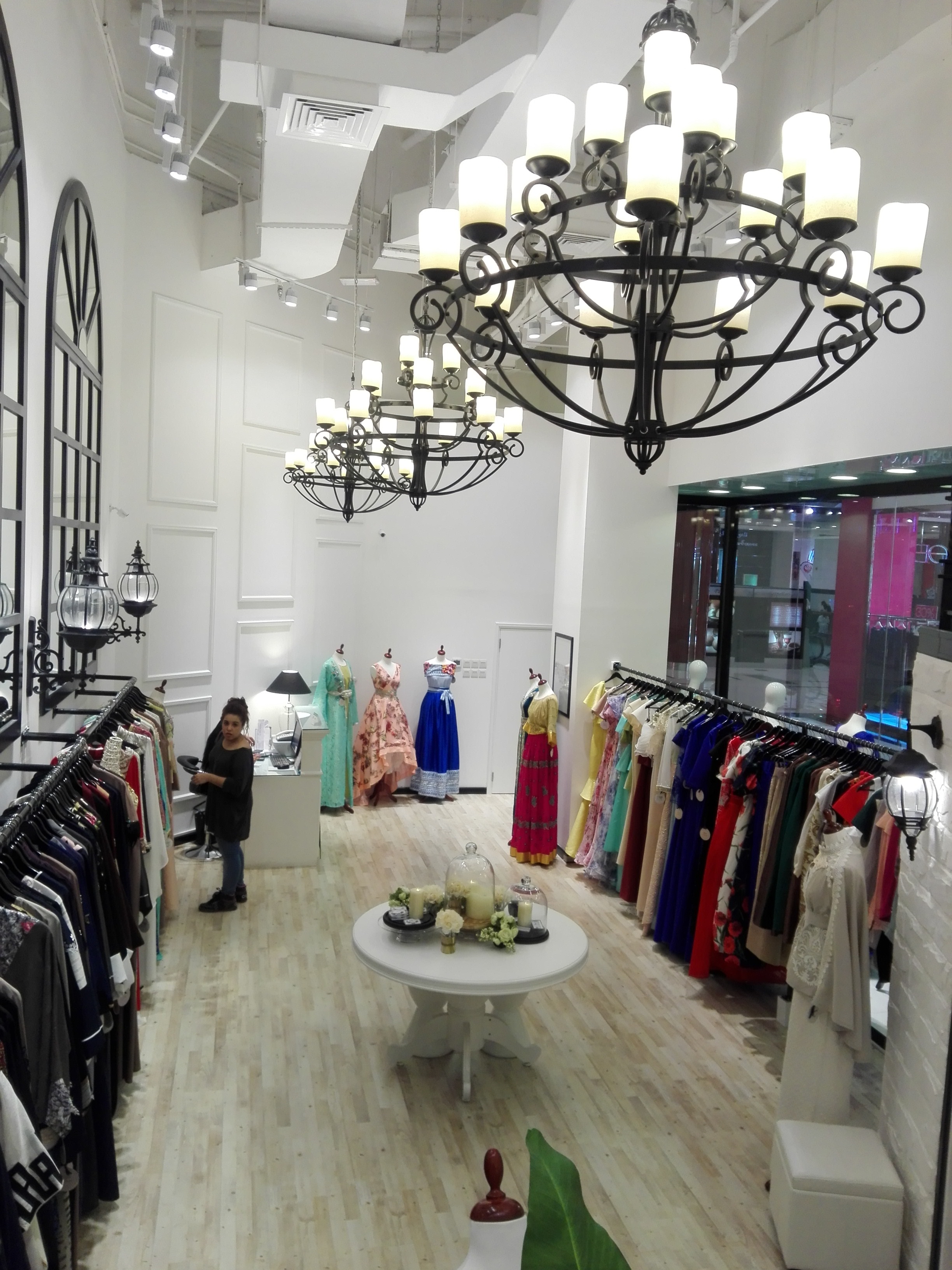 STYLE PASSPORT BOUTIQUE UPGRADE-4