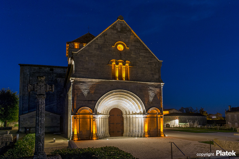 光之庆典 · 法国 Montagne·Saint·Émilion 建筑群光彩重生-9