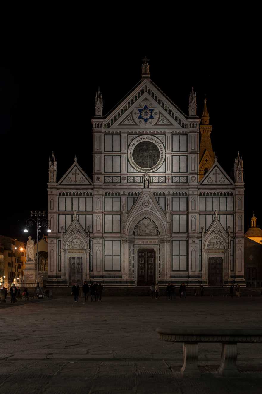 佛罗伦萨圣克罗斯大教堂外墙照明设计-32