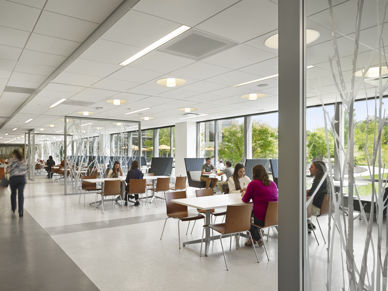 巴林格设计 西医药服务公司总部 绿色协作空间-9