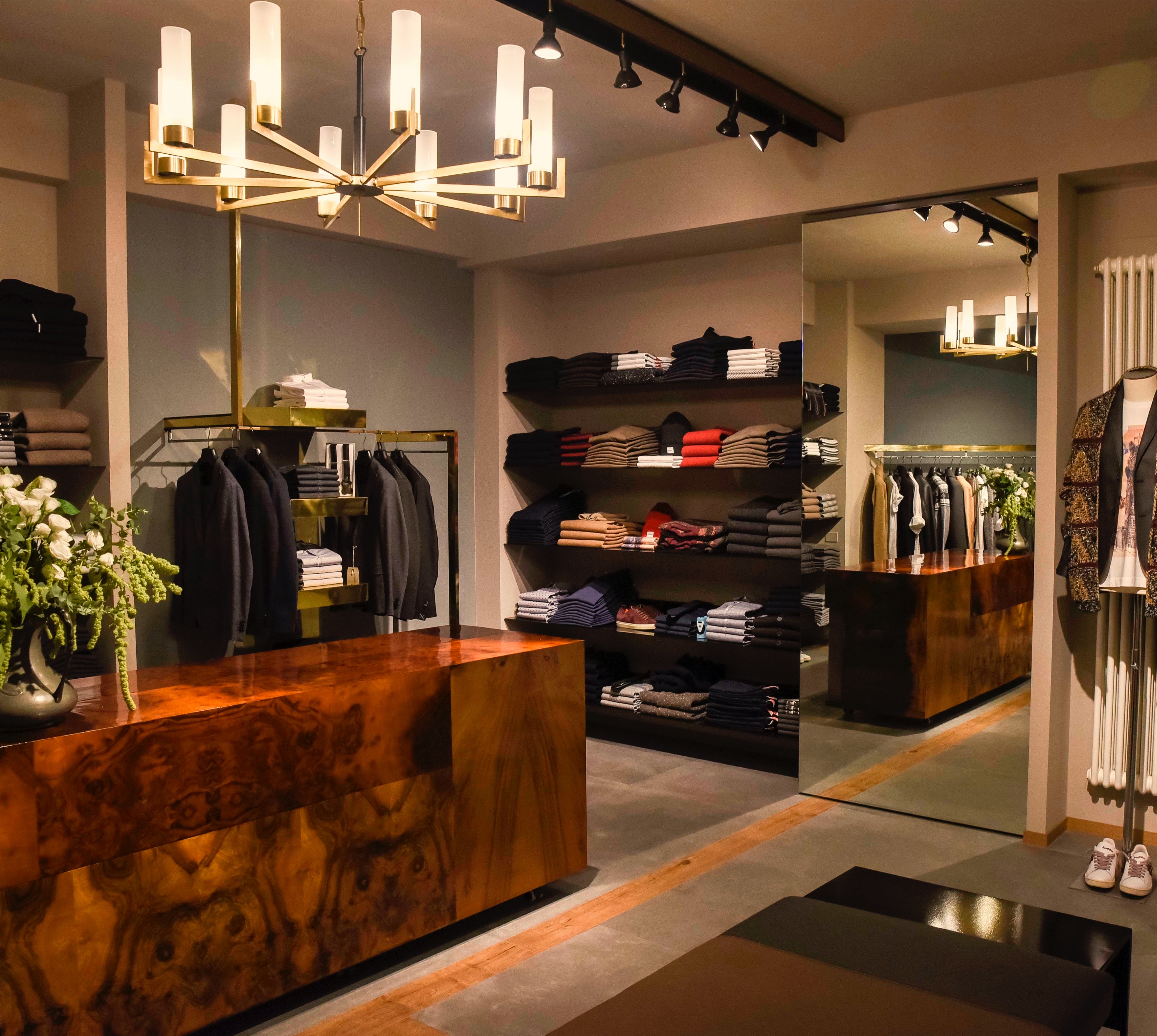 2017 年完成的零售店设计案例-11