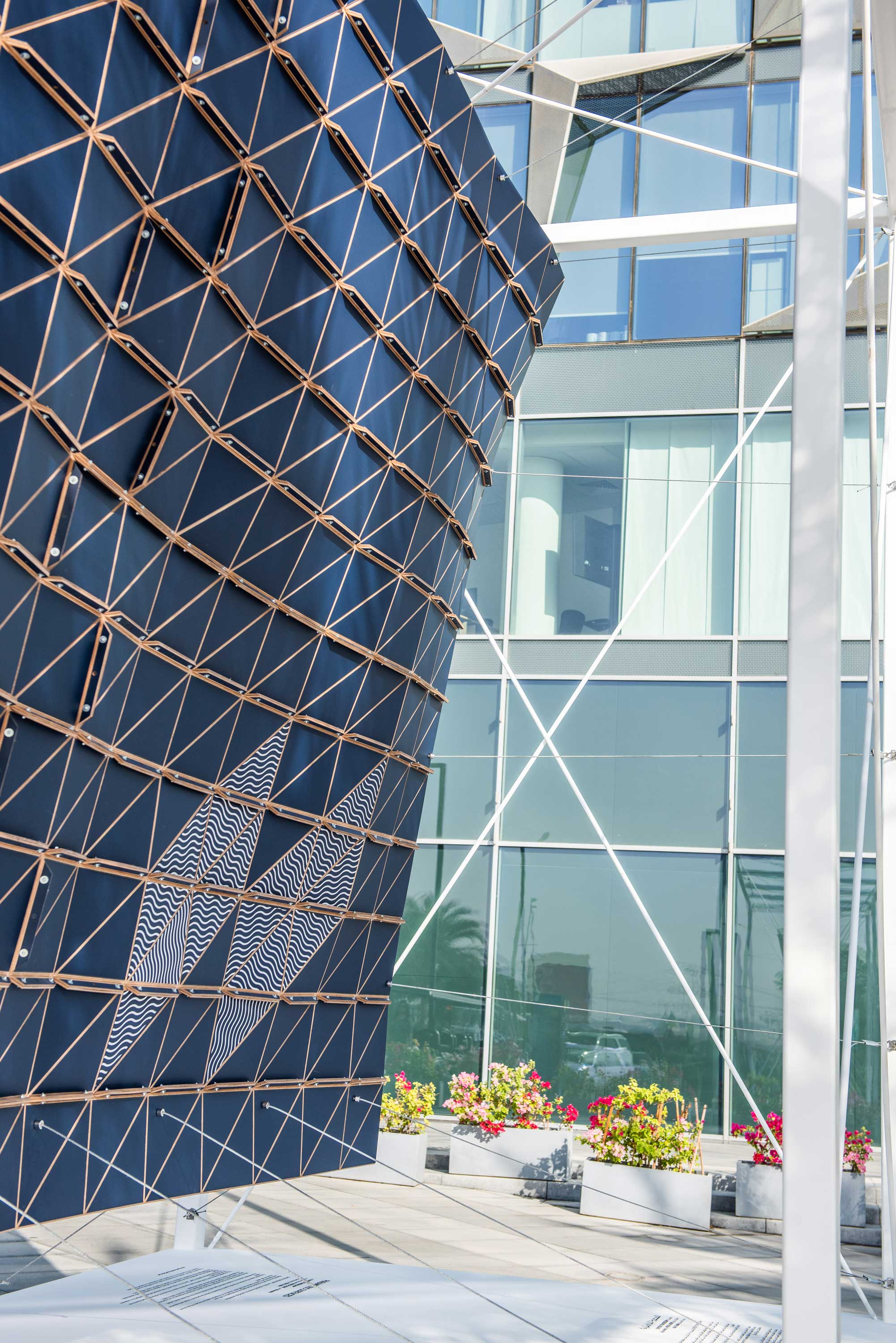 未来主义 Parametric Surface 设计-14