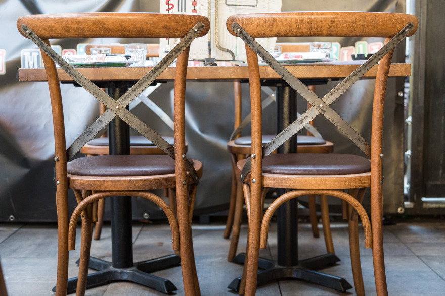 融合精致设计与乡村热情的罗马餐厅-19