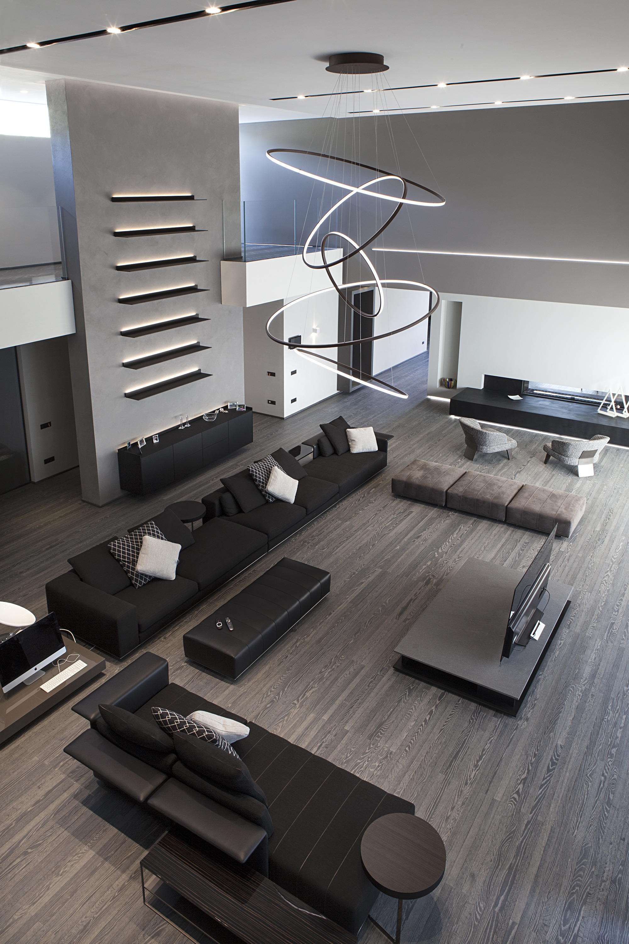 意式奢华的典范之作 | 卡斯特莱拉诺别墅设计-9