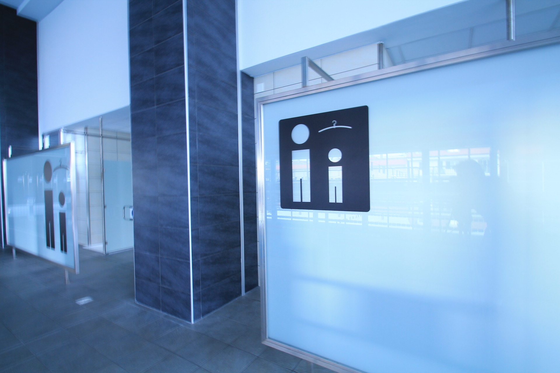 瑞费尔中央健康中心-16