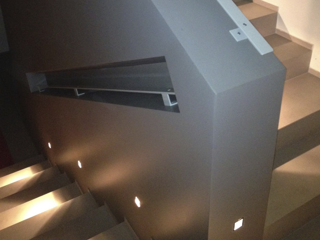 2011 年意大利双层别墅室内设计翻新-2