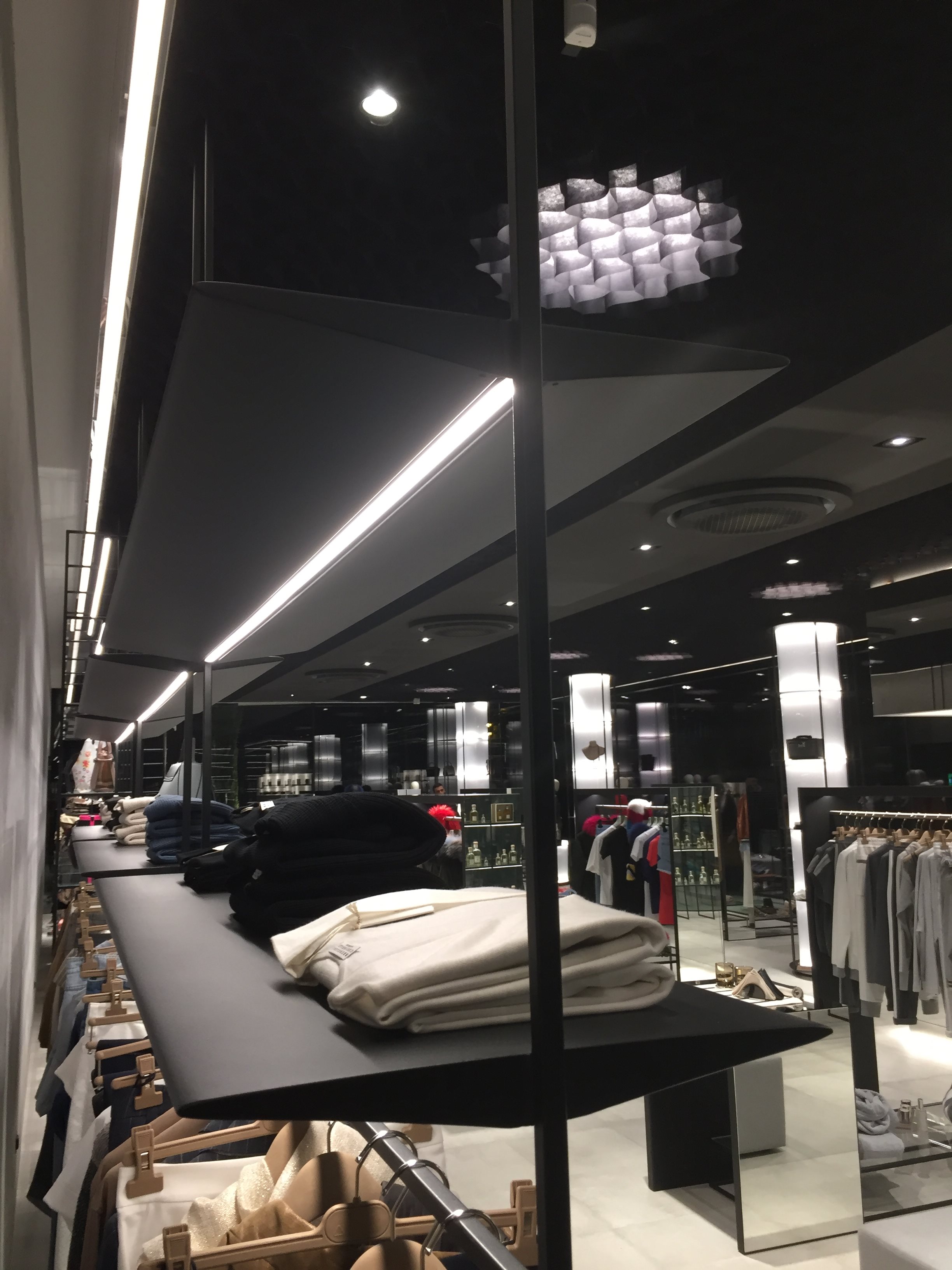 时尚展示间·VETRALLA (VT)·2017 年-24