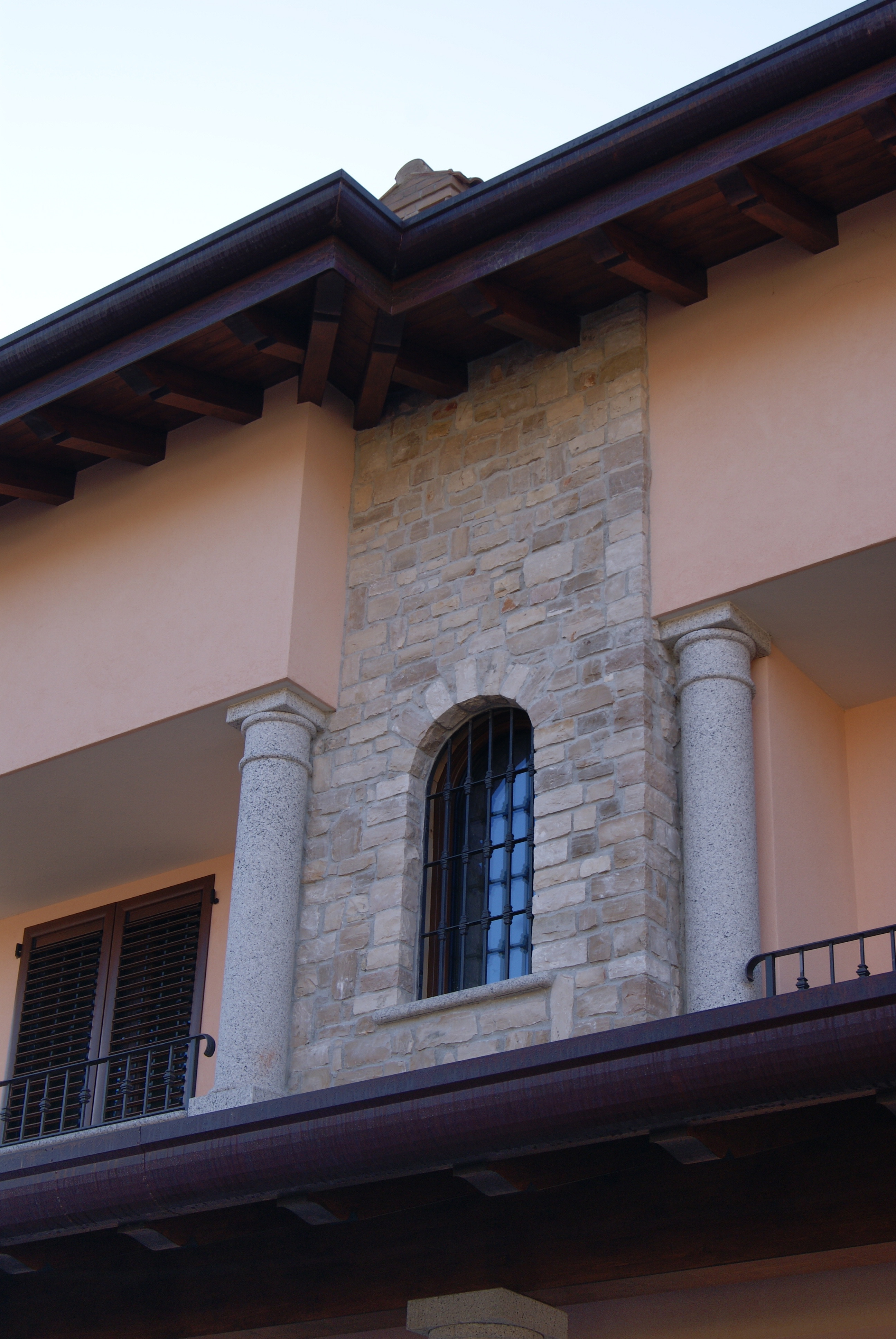 石材装点的意式住宅设计-35