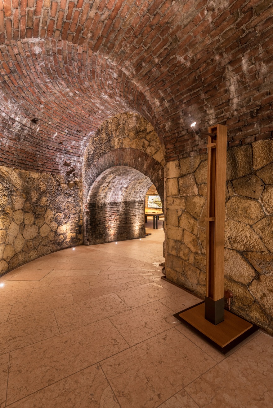 Verona 历史建筑的照明新生-8