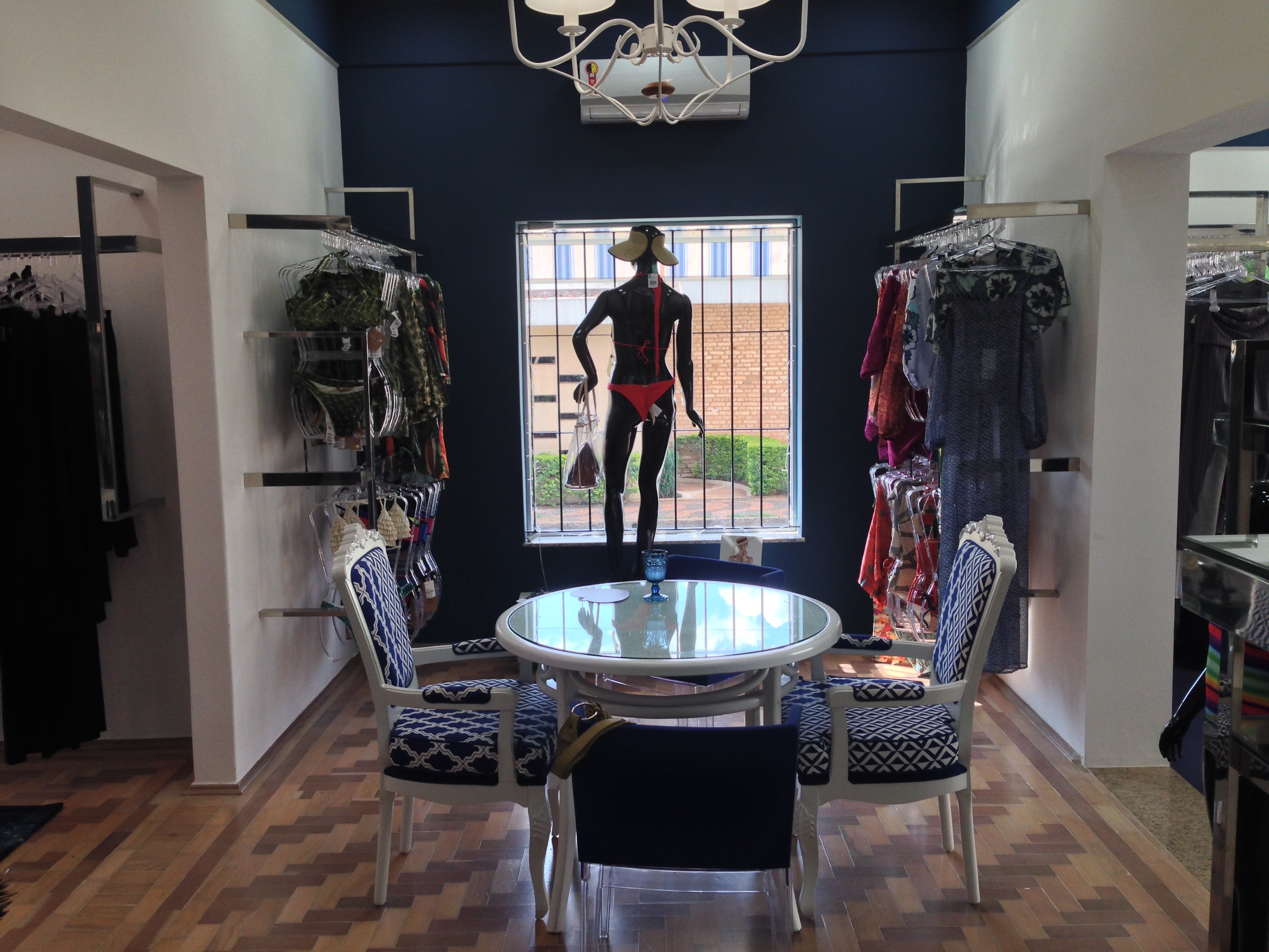 CRIS SOFFIATI 软装店翻新，街头瞩目新地标-9