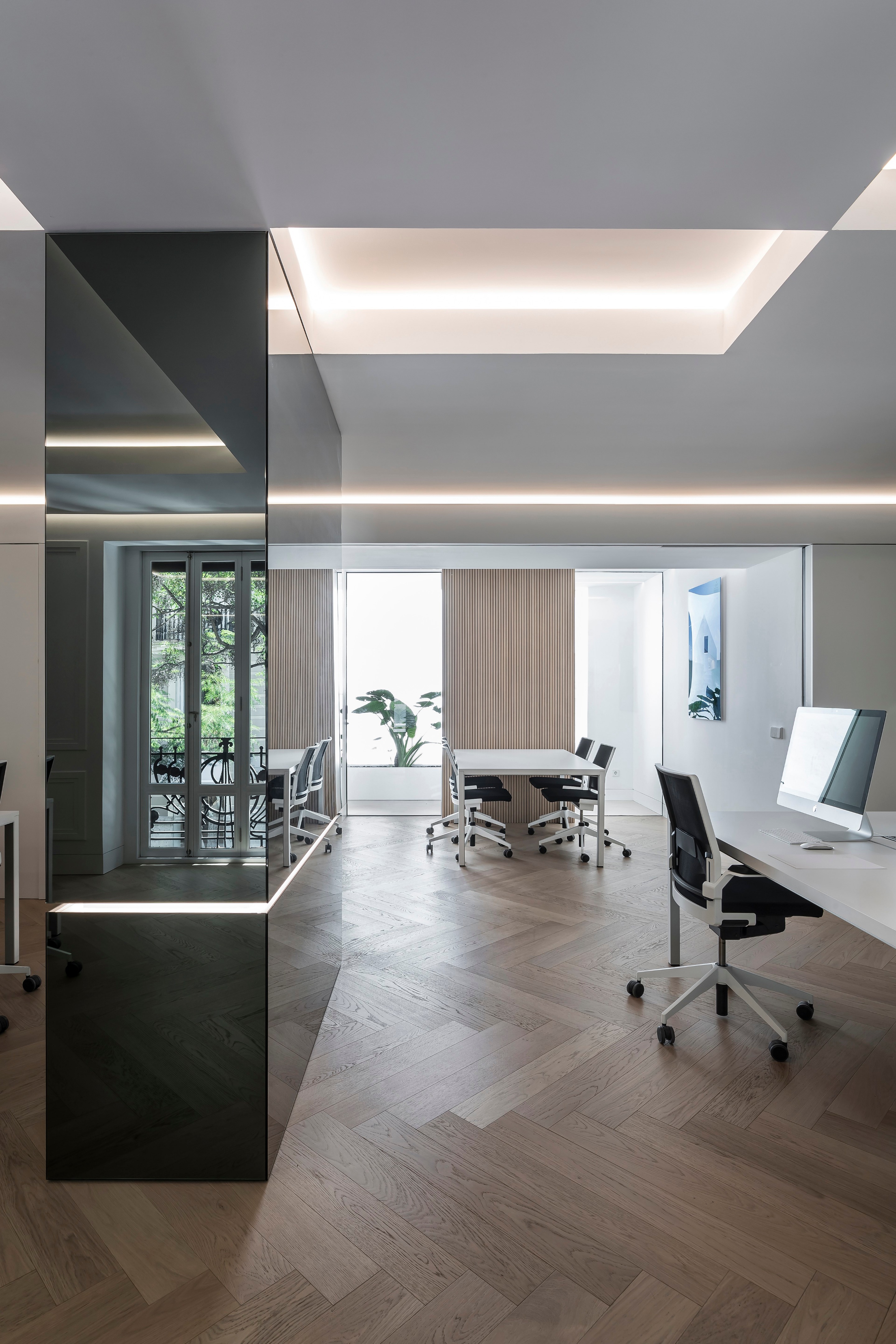 融合传统与现代的办公空间设计-5