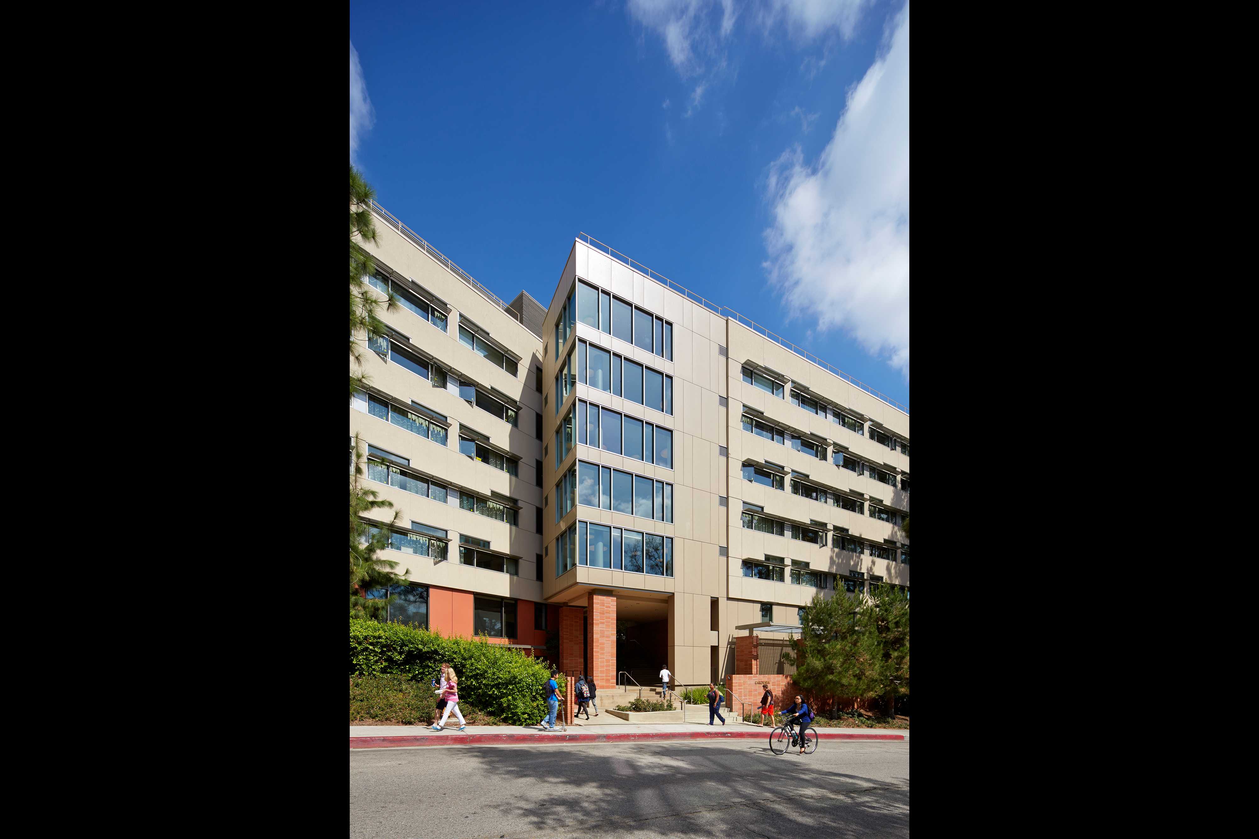 加州大学洛杉矶分校西北校区住宅填充项目-3