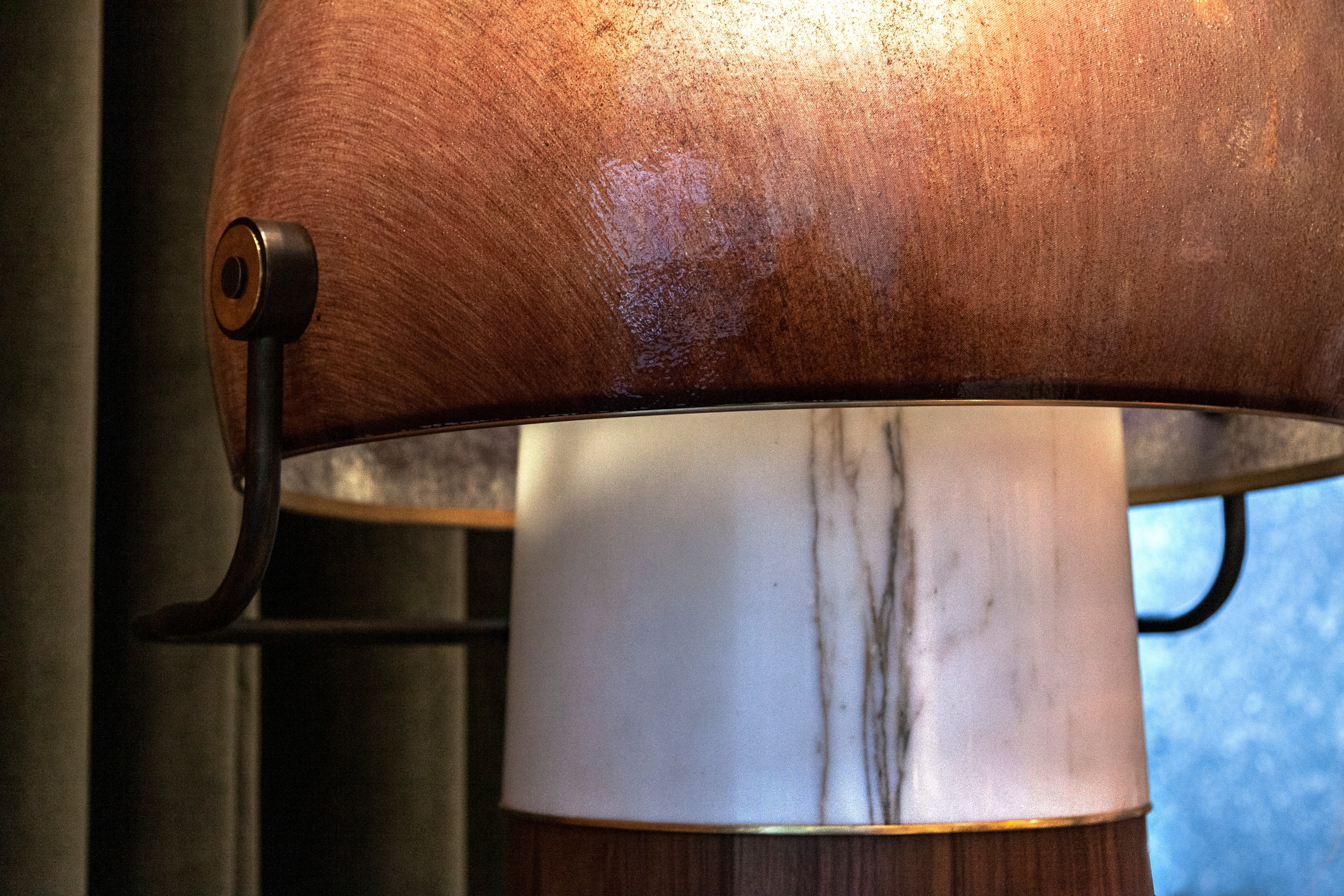 星巴克旗舰店的奢华内部设计-6