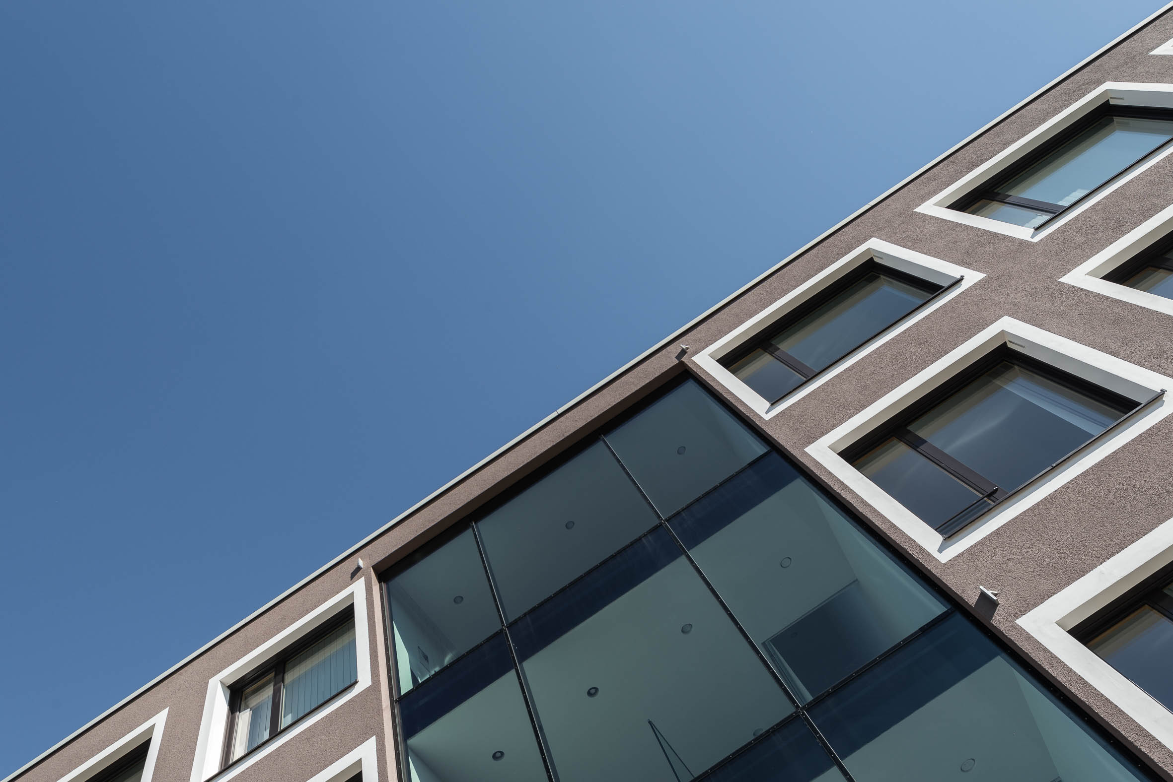 德国奥格斯堡 E·plido 总部办公空间-10