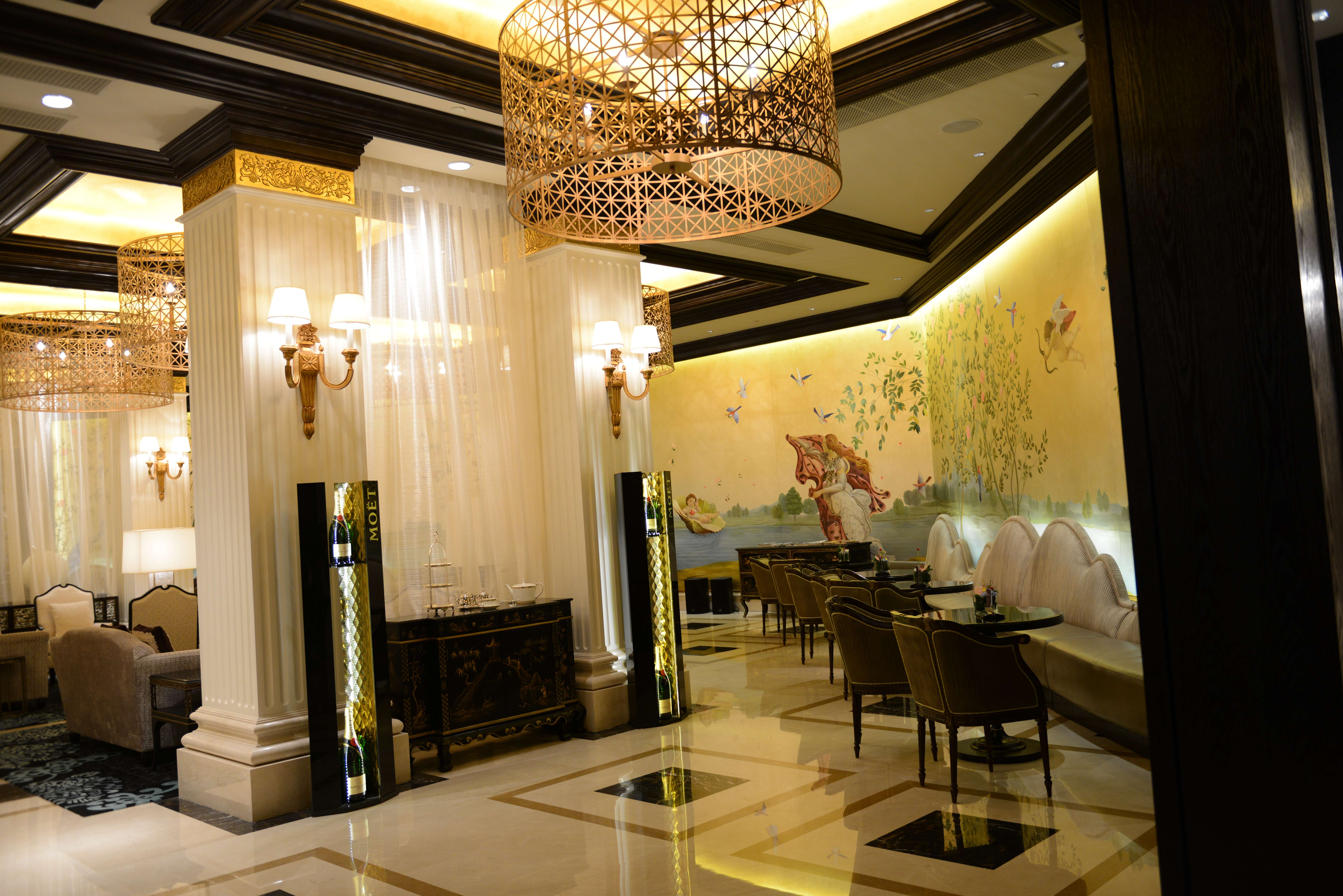 大连城堡酒店餐厅区域照片-2-23