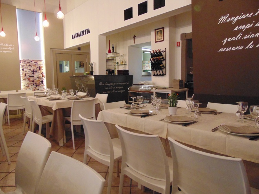 历史古城中的现代“小广场”-7