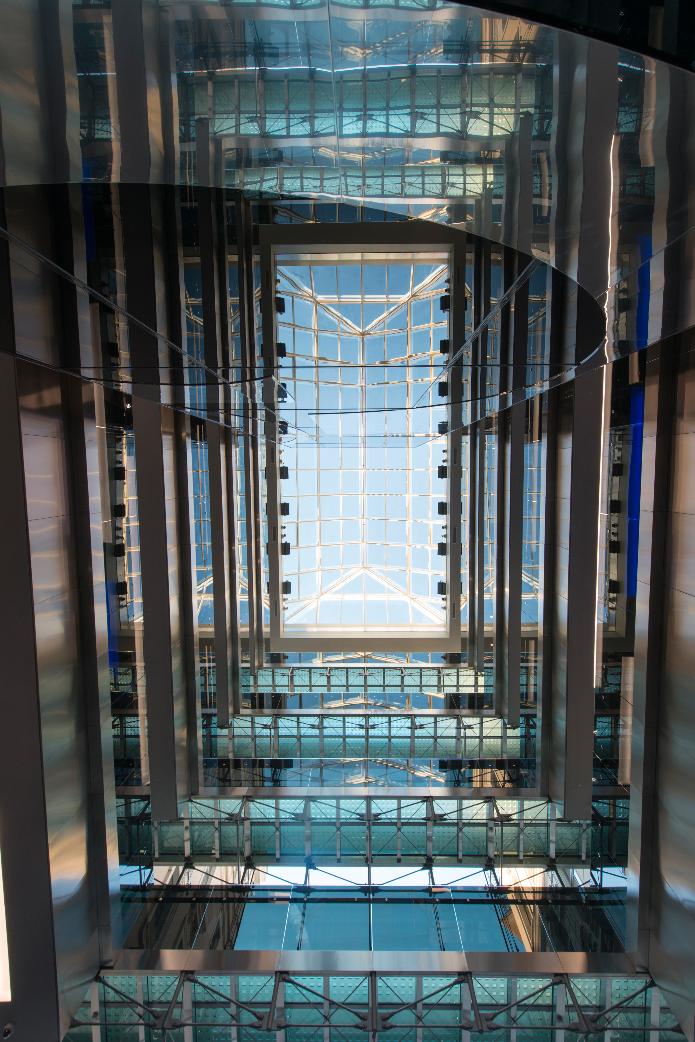 俄罗斯 Gazprom Neft 集团现代能源商务中心-1