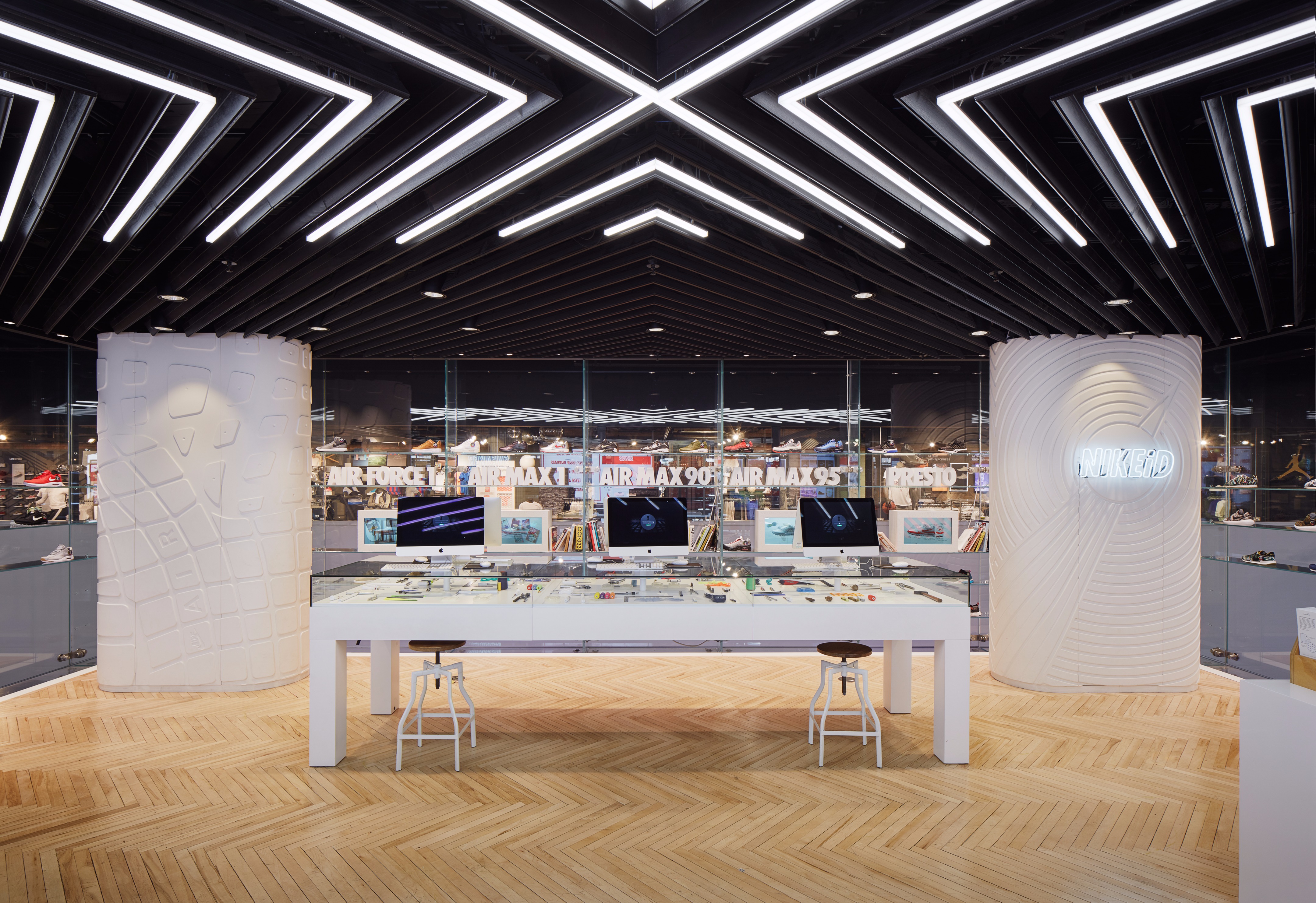 伦敦耐克旗舰店,现代与古典的完美融合-5