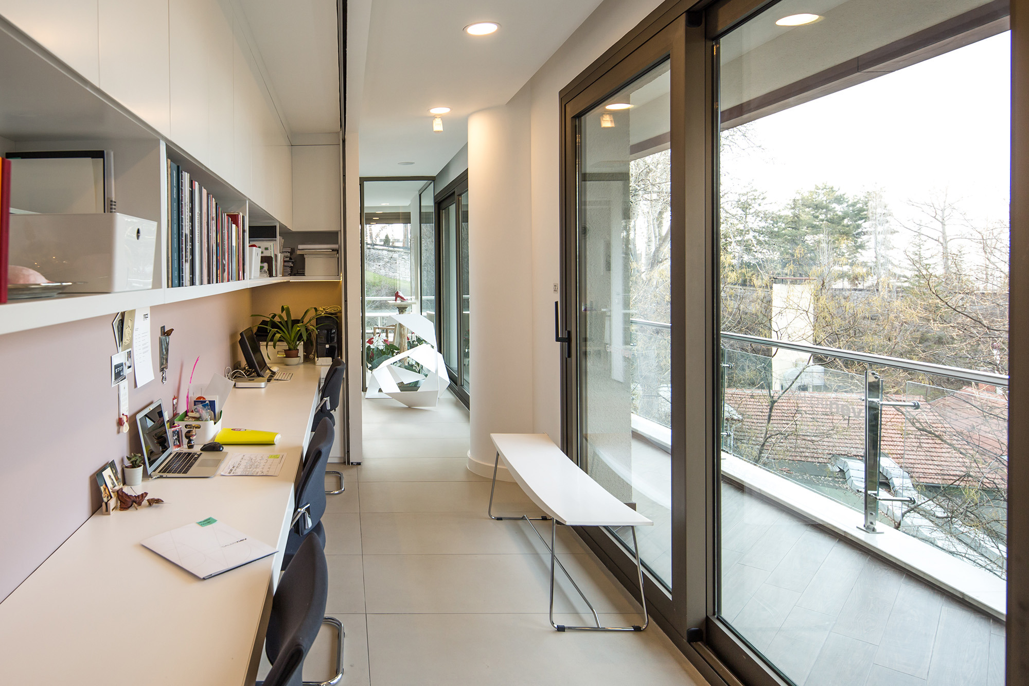 内夫画廊燕子-7