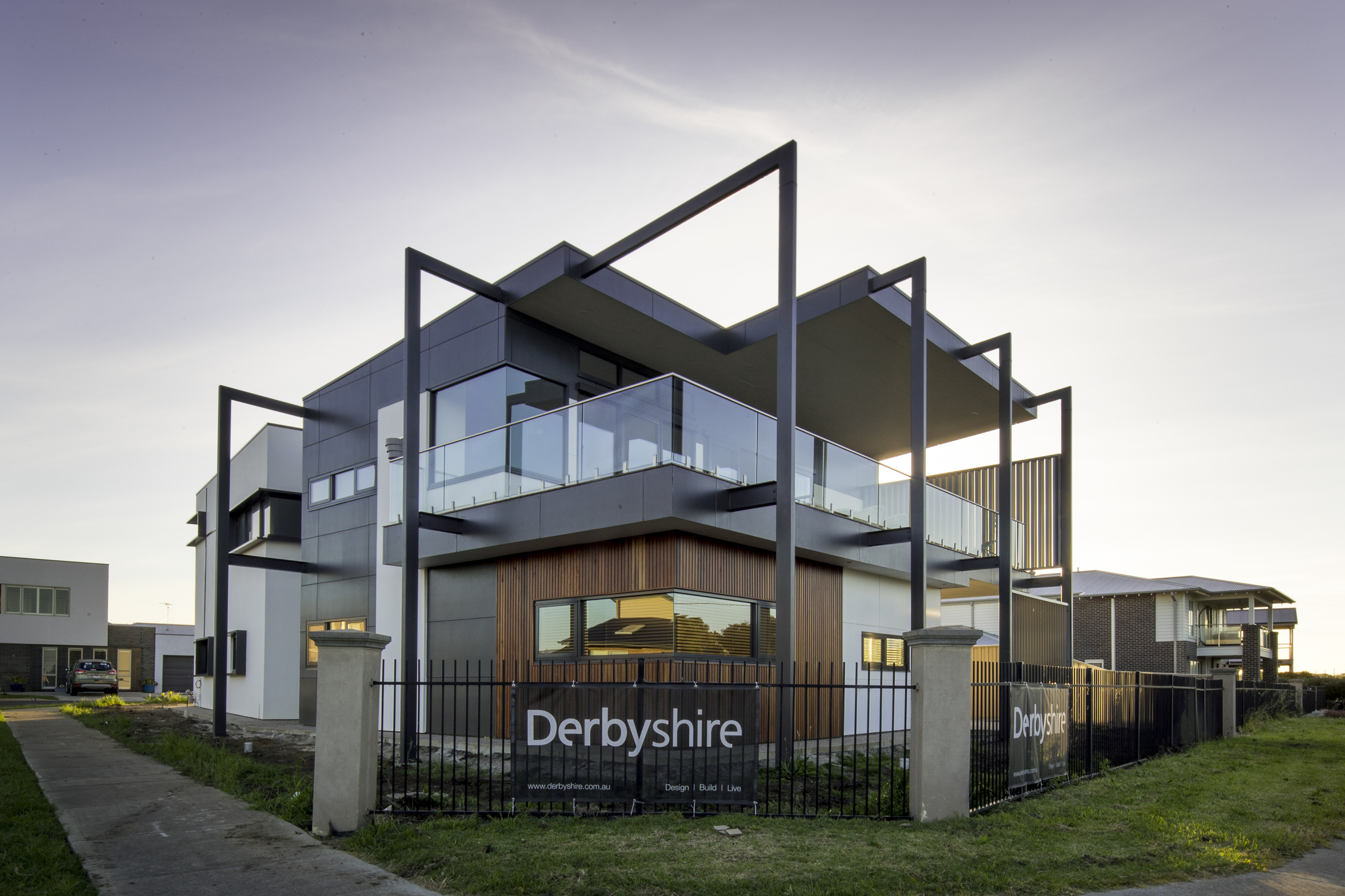 定制的德比郡房屋 2-23