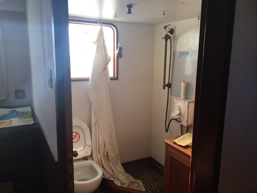 豪华游艇"Letting Go"的室内设计亮点-21