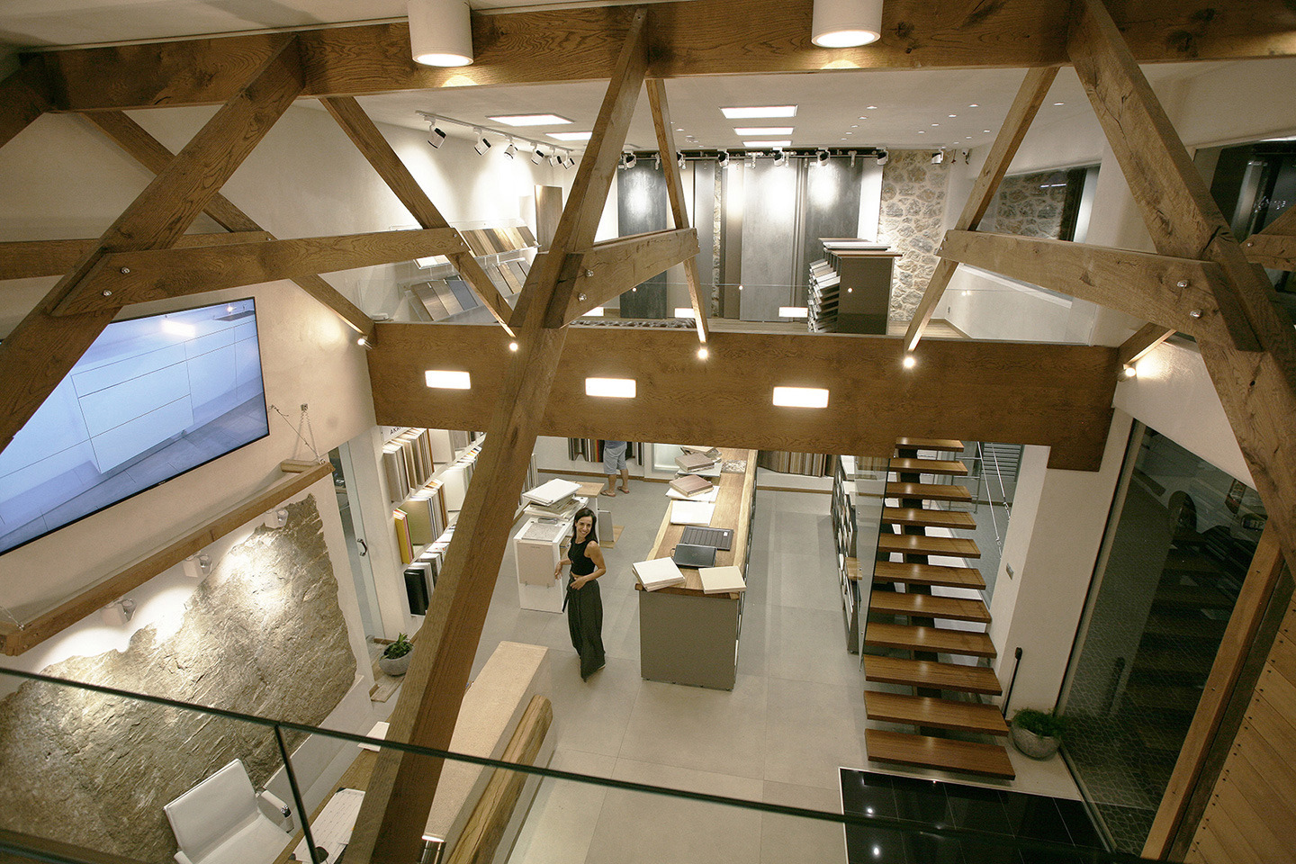 Timber Store 木质空间的艺术魅力-21