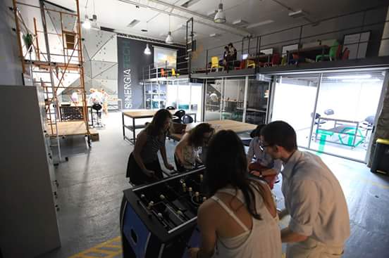 创意孵化器 | Sinergia Tech 创新中心设计-9