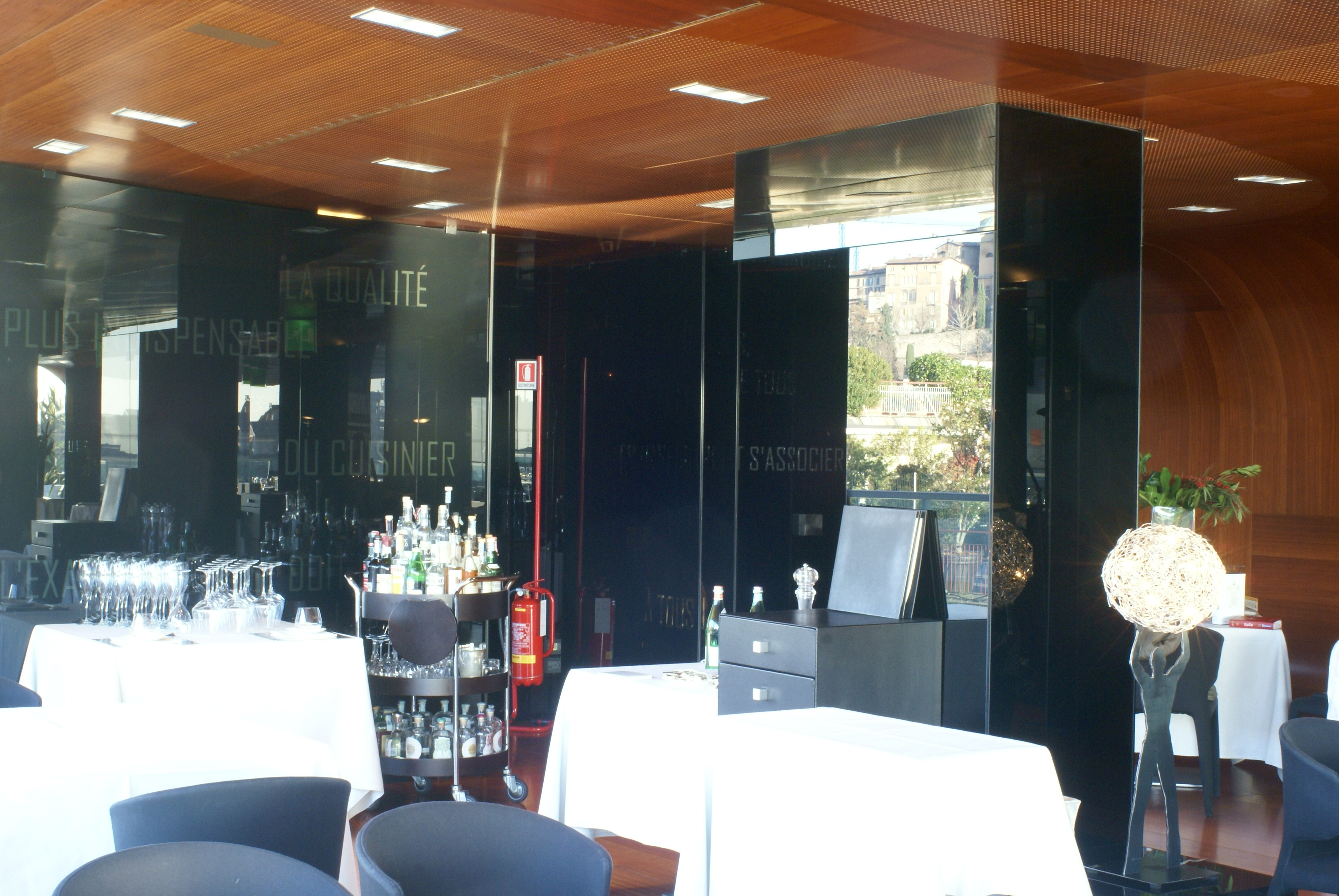 意式风情屋顶花园餐厅-23