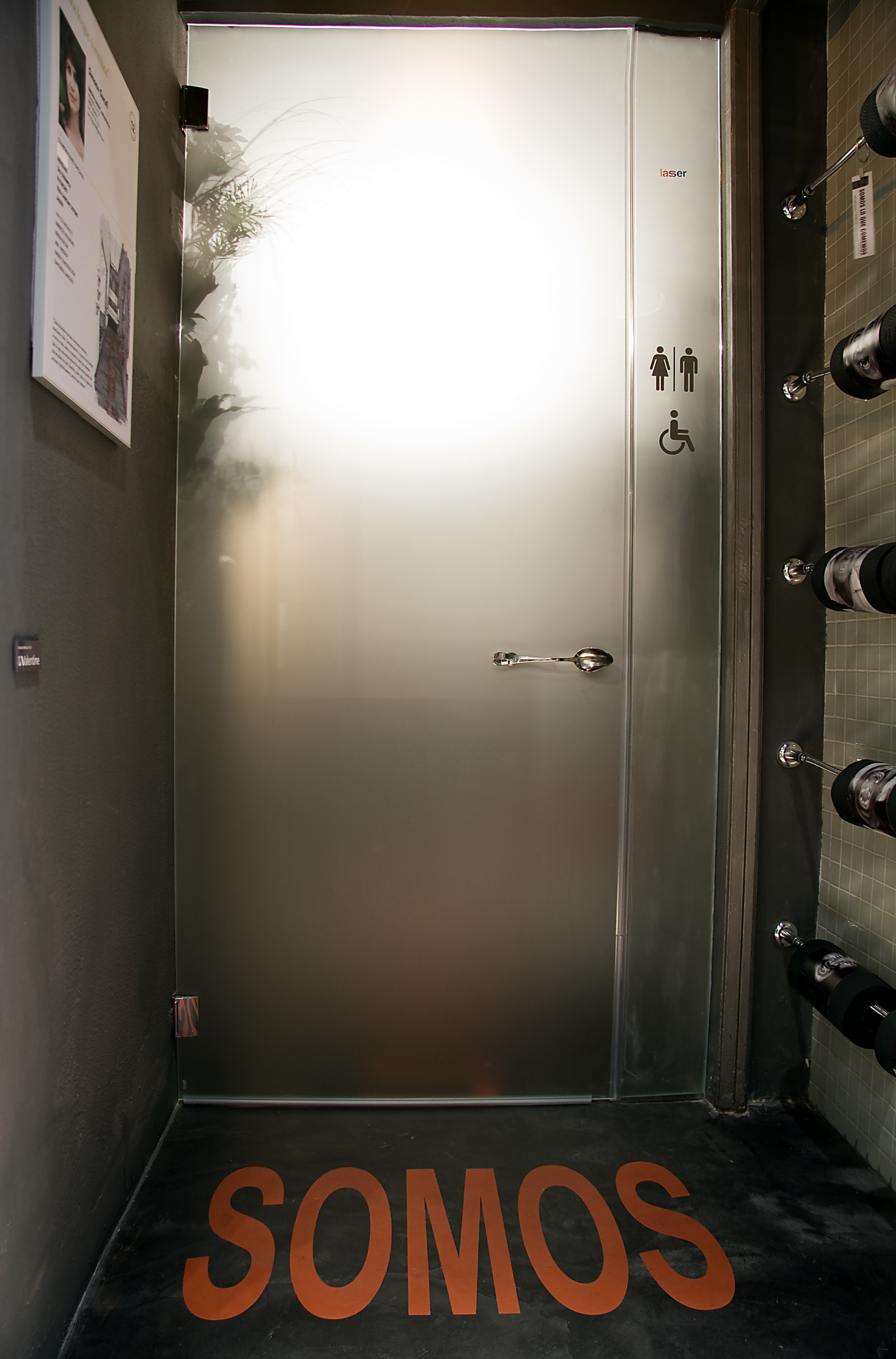 2010 年 Madrid 餐厅浴室设计-2