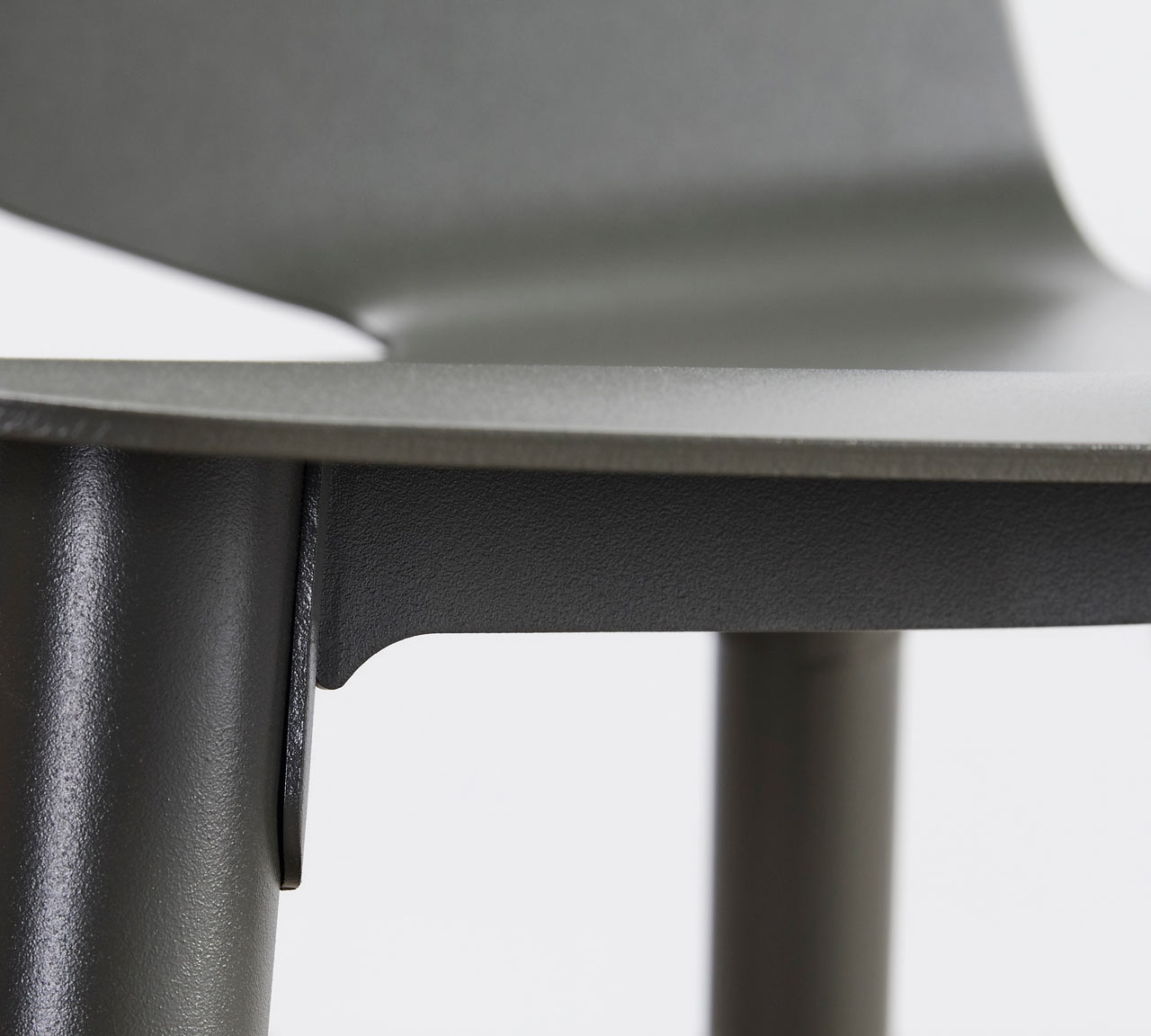 "接缝"户外家具 | 亚当·康尼什与 Tait 的创意合作-18