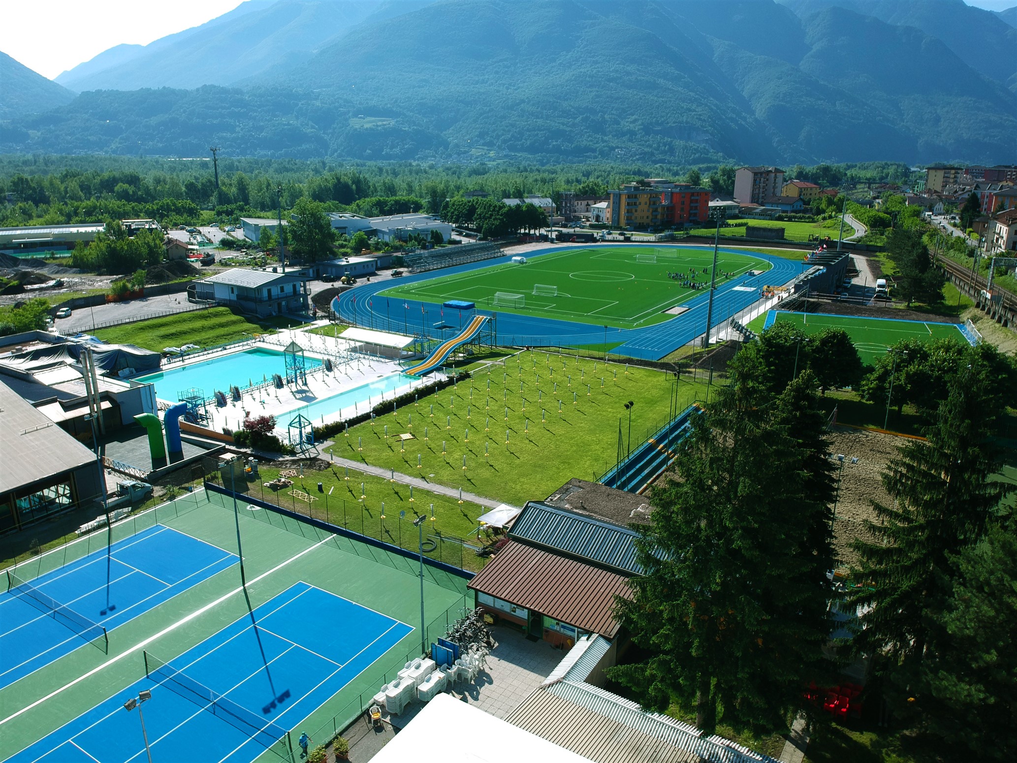Domodossola Sporting Center | 运动设施的革新与高效建设-6