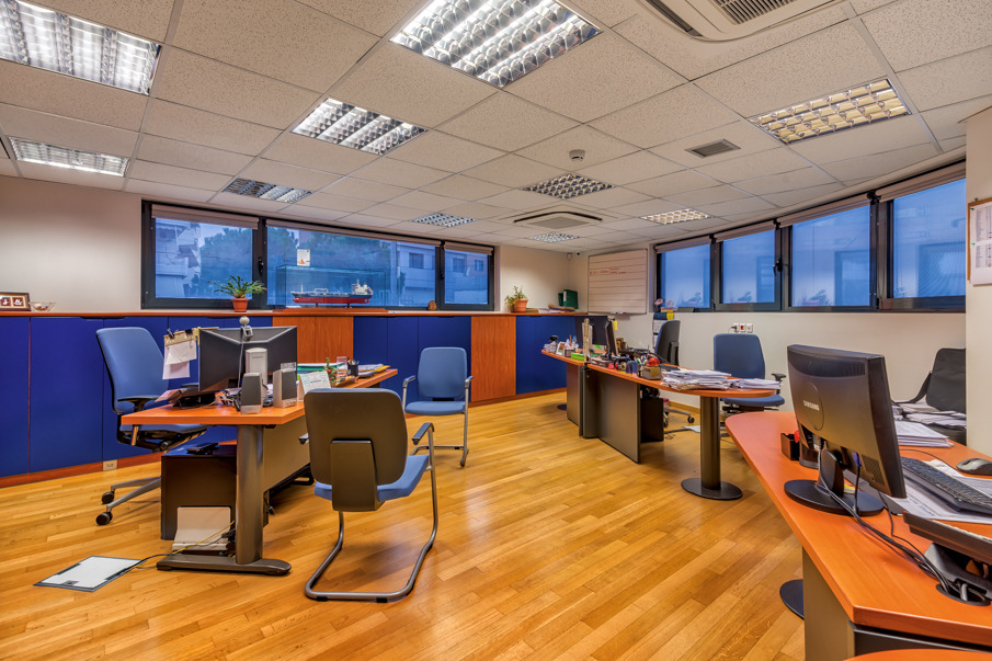 希腊雅典 CORAL SHIPPING 总部室内设计-7