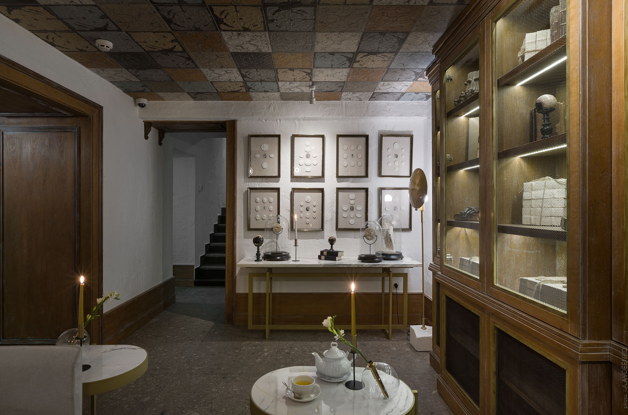 历史建筑中的现代餐厅 | DOM N10-17