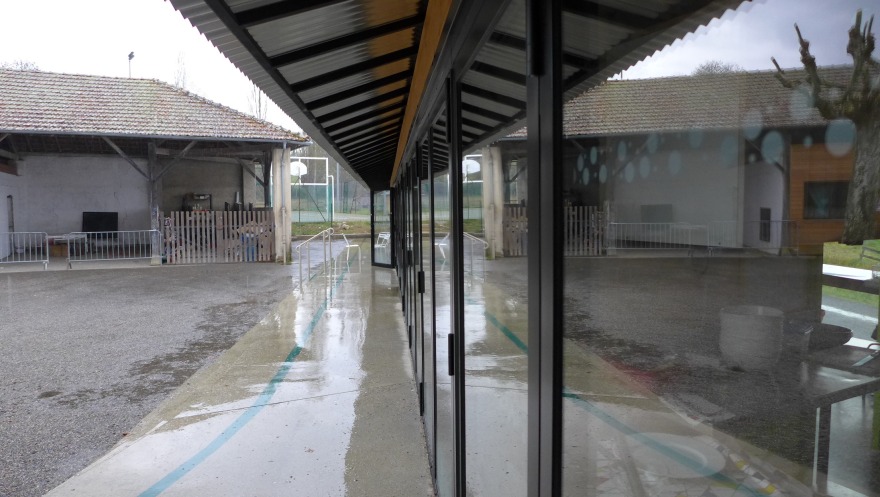 蒙布朗·博卡松学校食堂-18